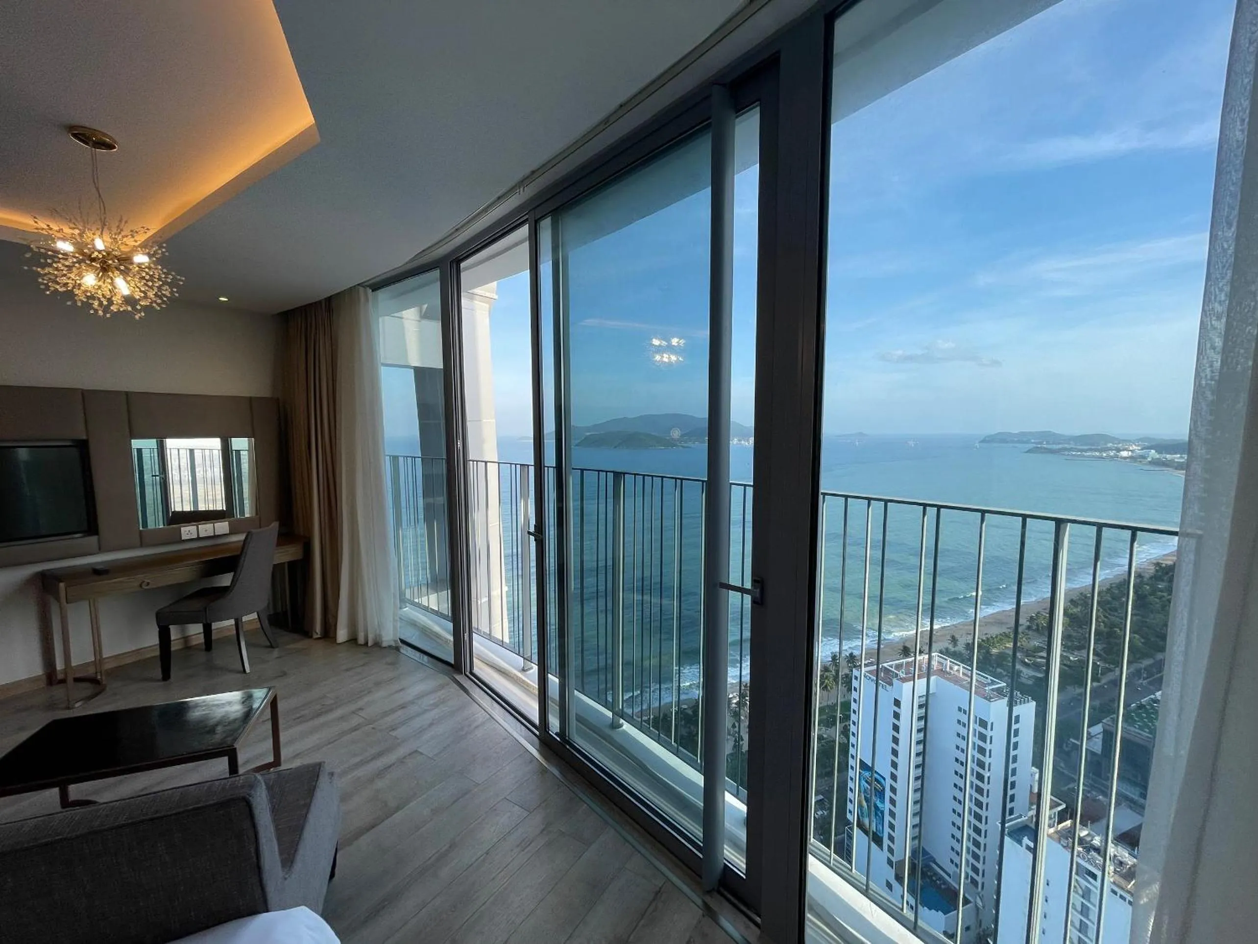 PANORAMA Condotel by HLG