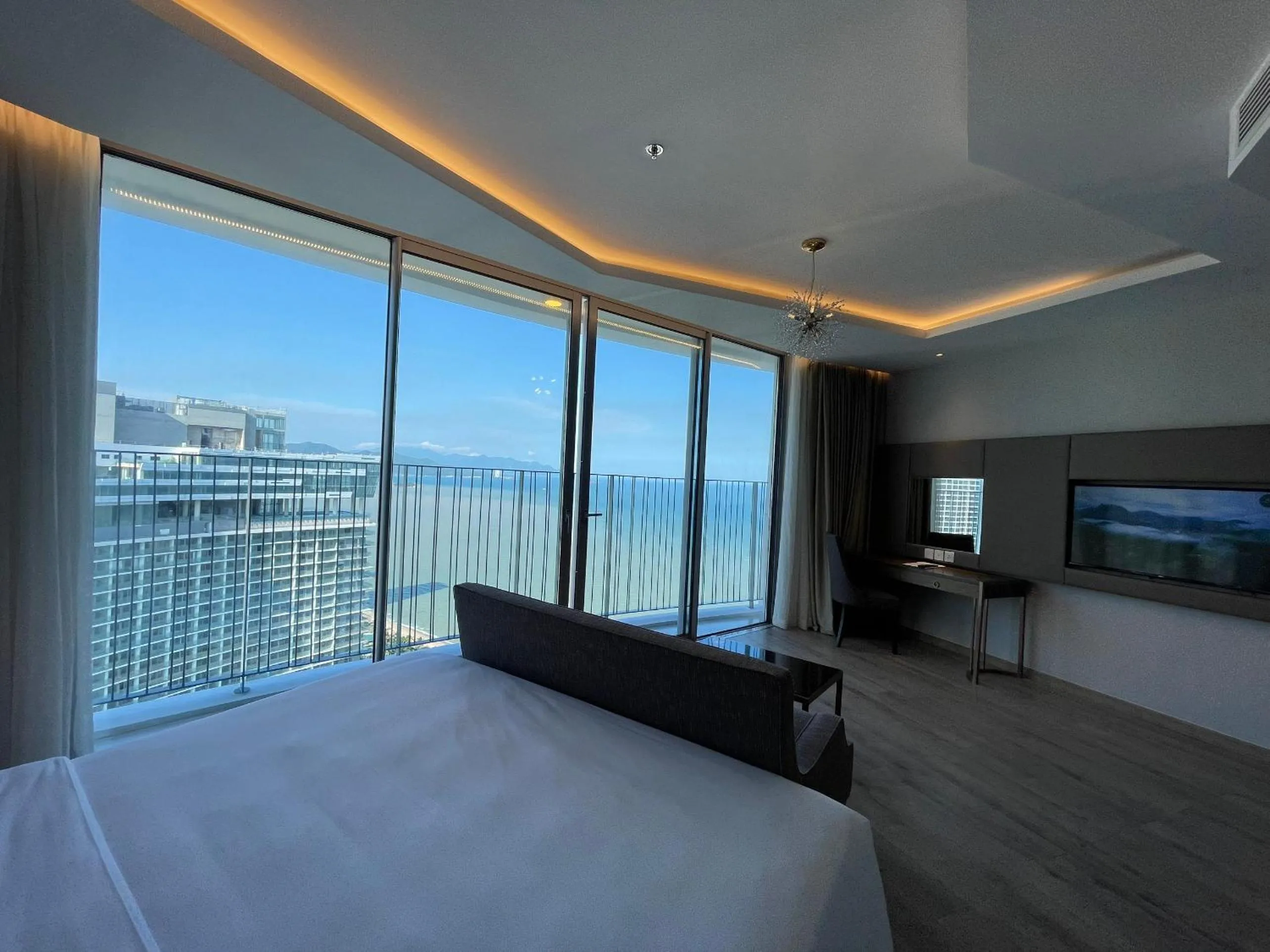 Bed in PANORAMA Condotel by HLG