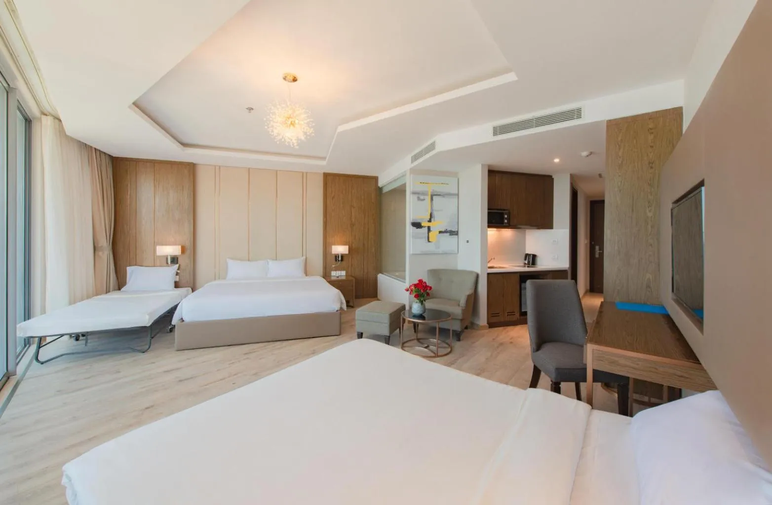 Bed in PANORAMA Condotel by HLG