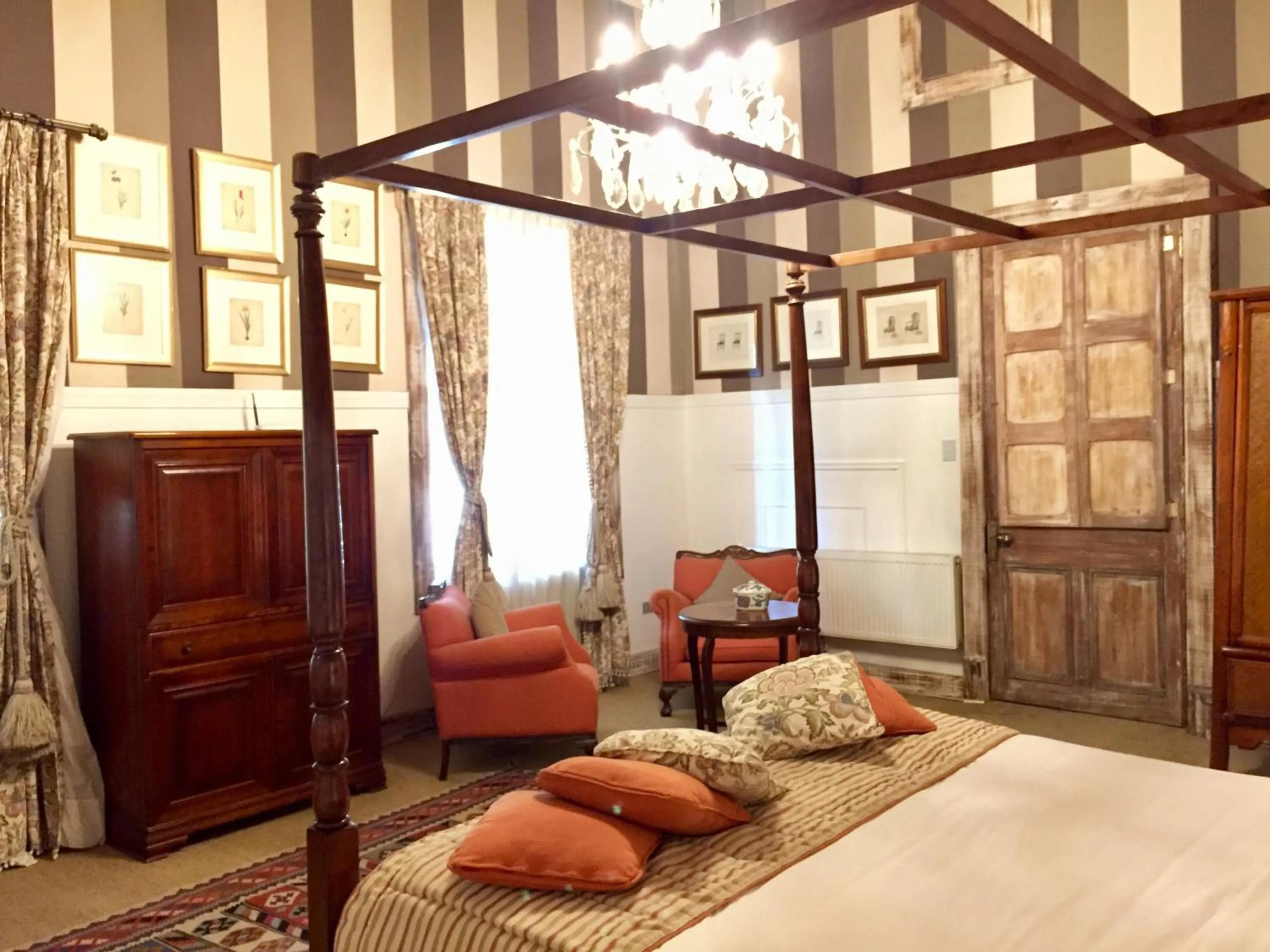 Pool view, Bed in Hotel Casa Silva