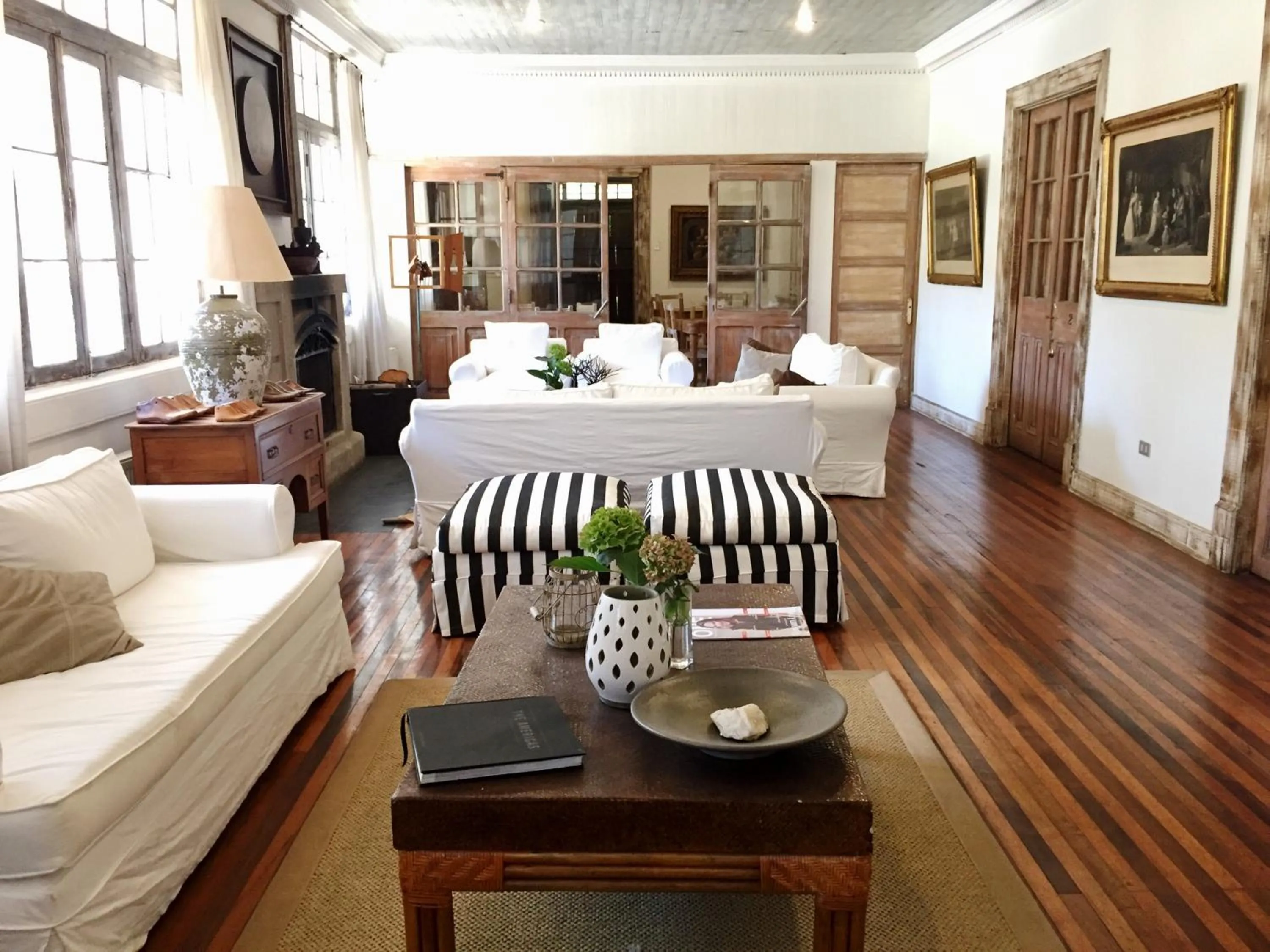 Living room, Bed in Hotel Casa Silva