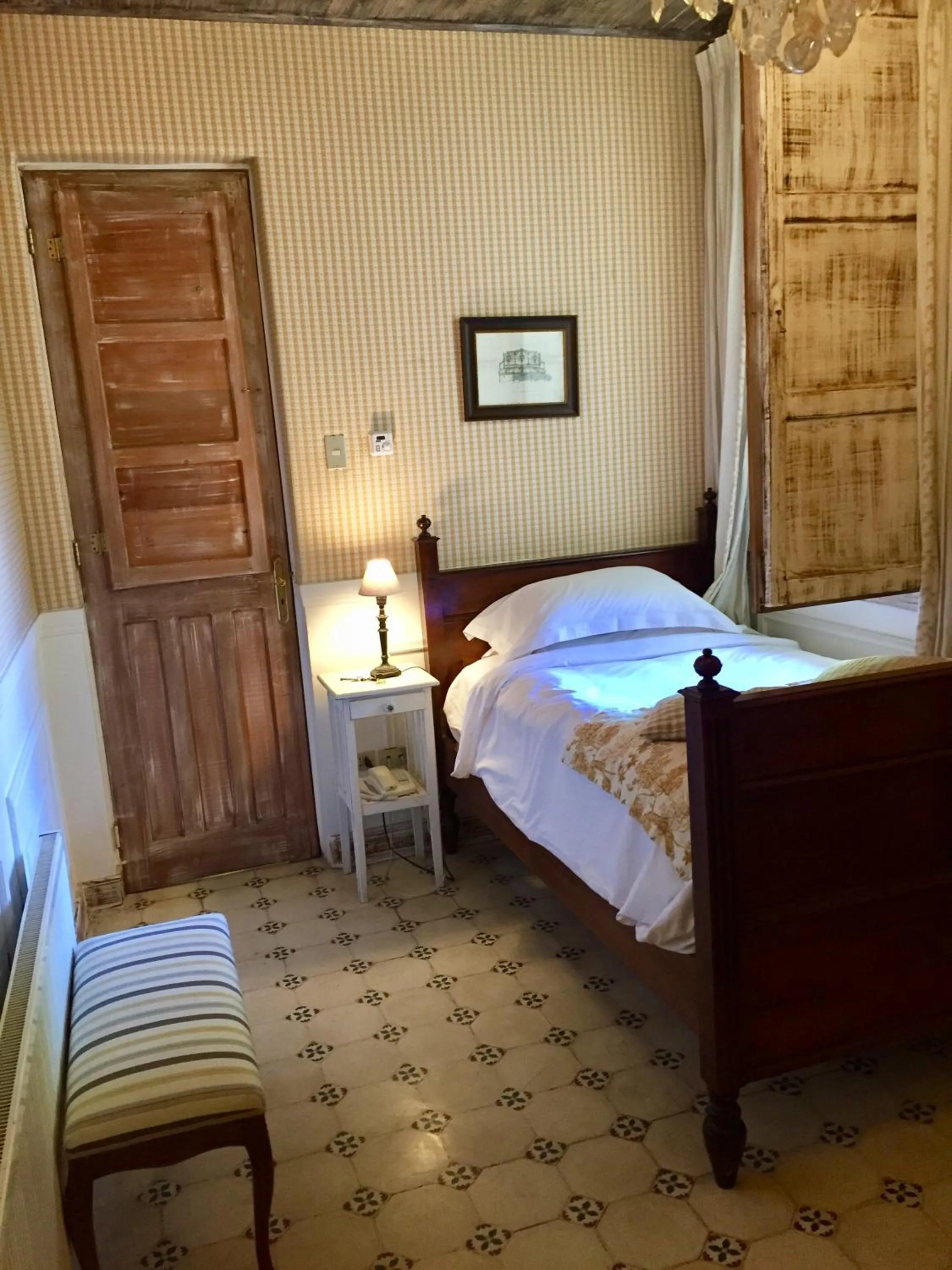 Inner courtyard view, Bed in Hotel Casa Silva
