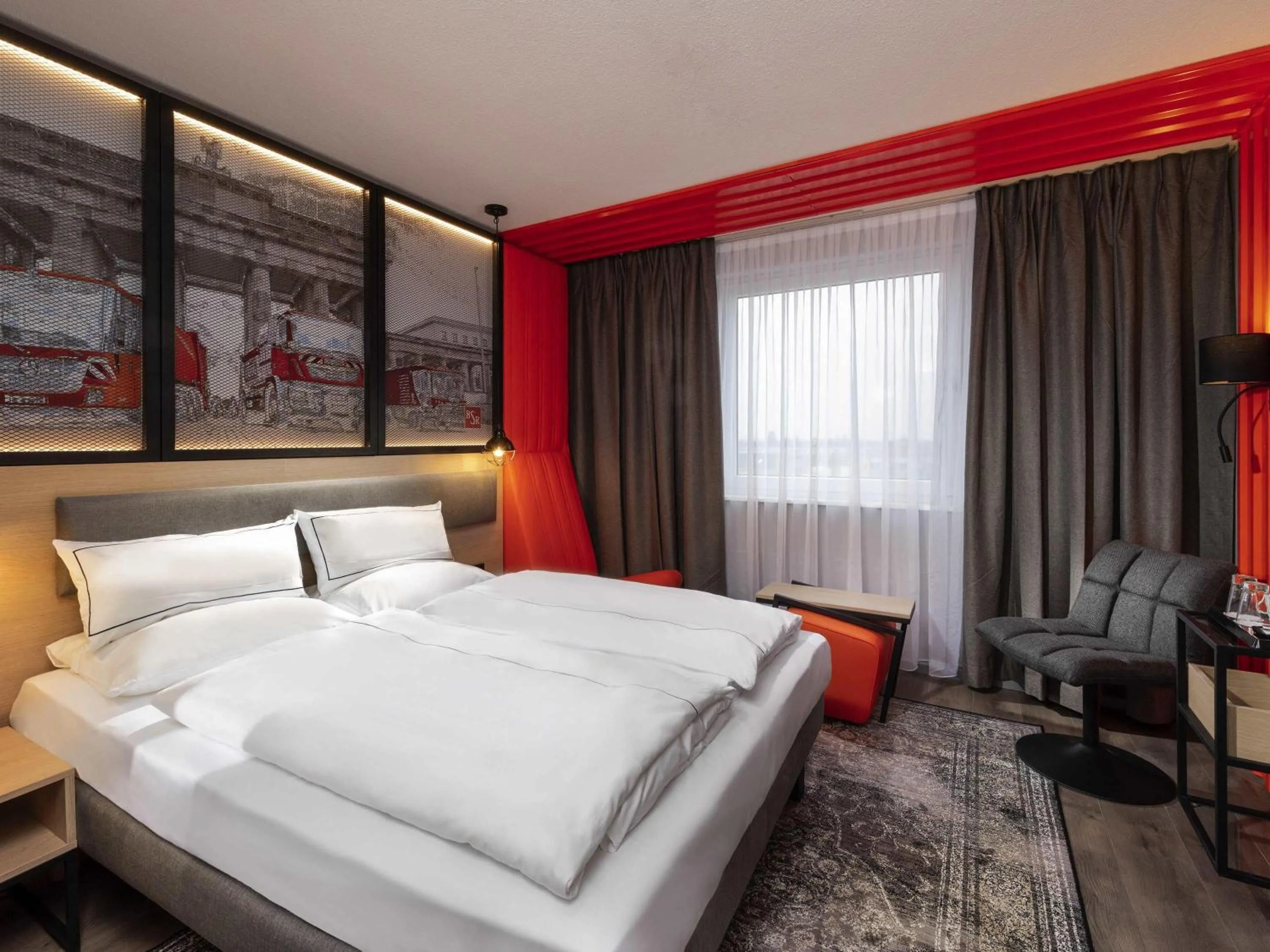 Bedroom, Bed in ibis Styles Berlin Treptow