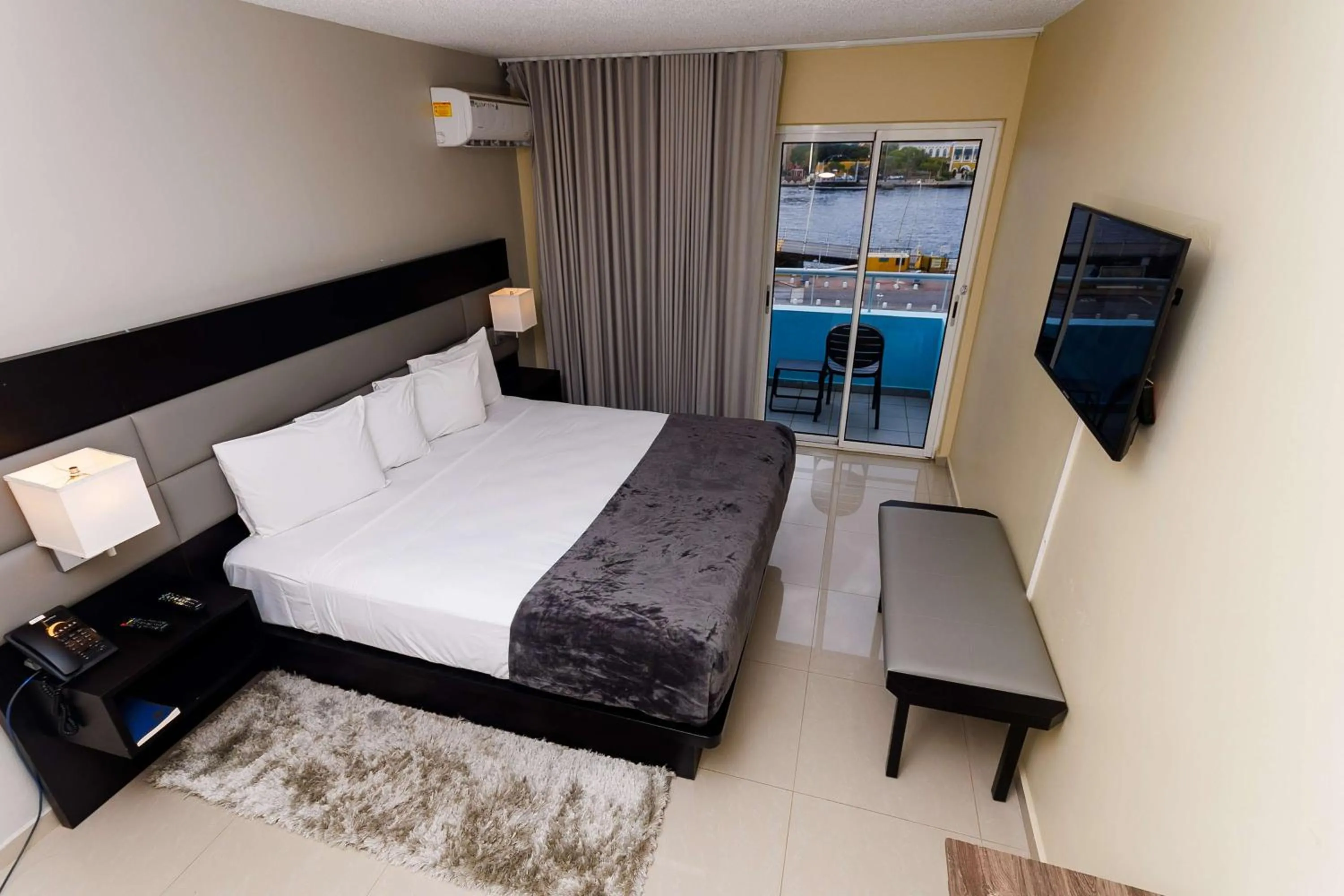 Bedroom, Bed in Brion City Hotel BW Signature Collection