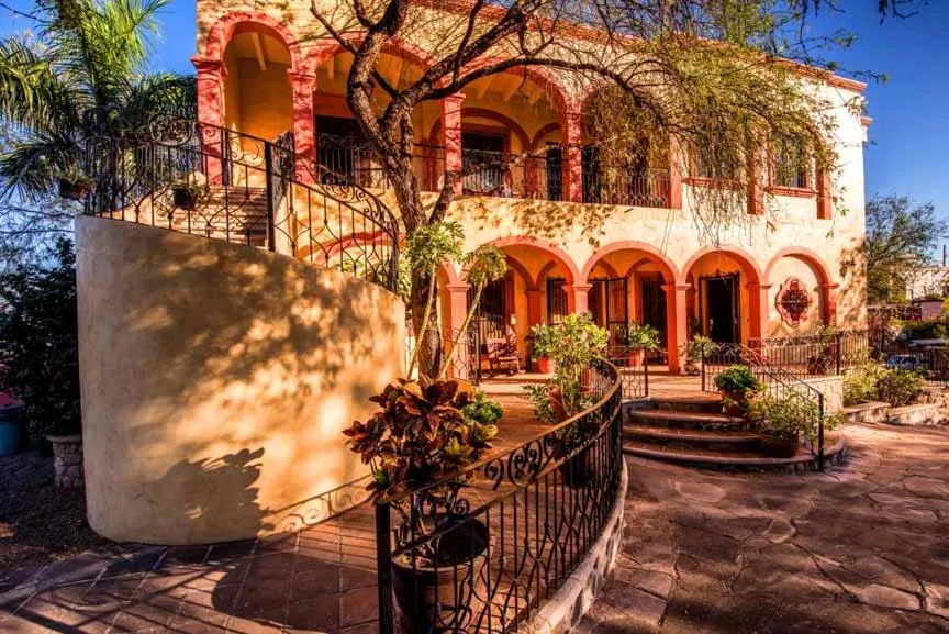 Property building in Loma de Guadalupe Alamos Sonora