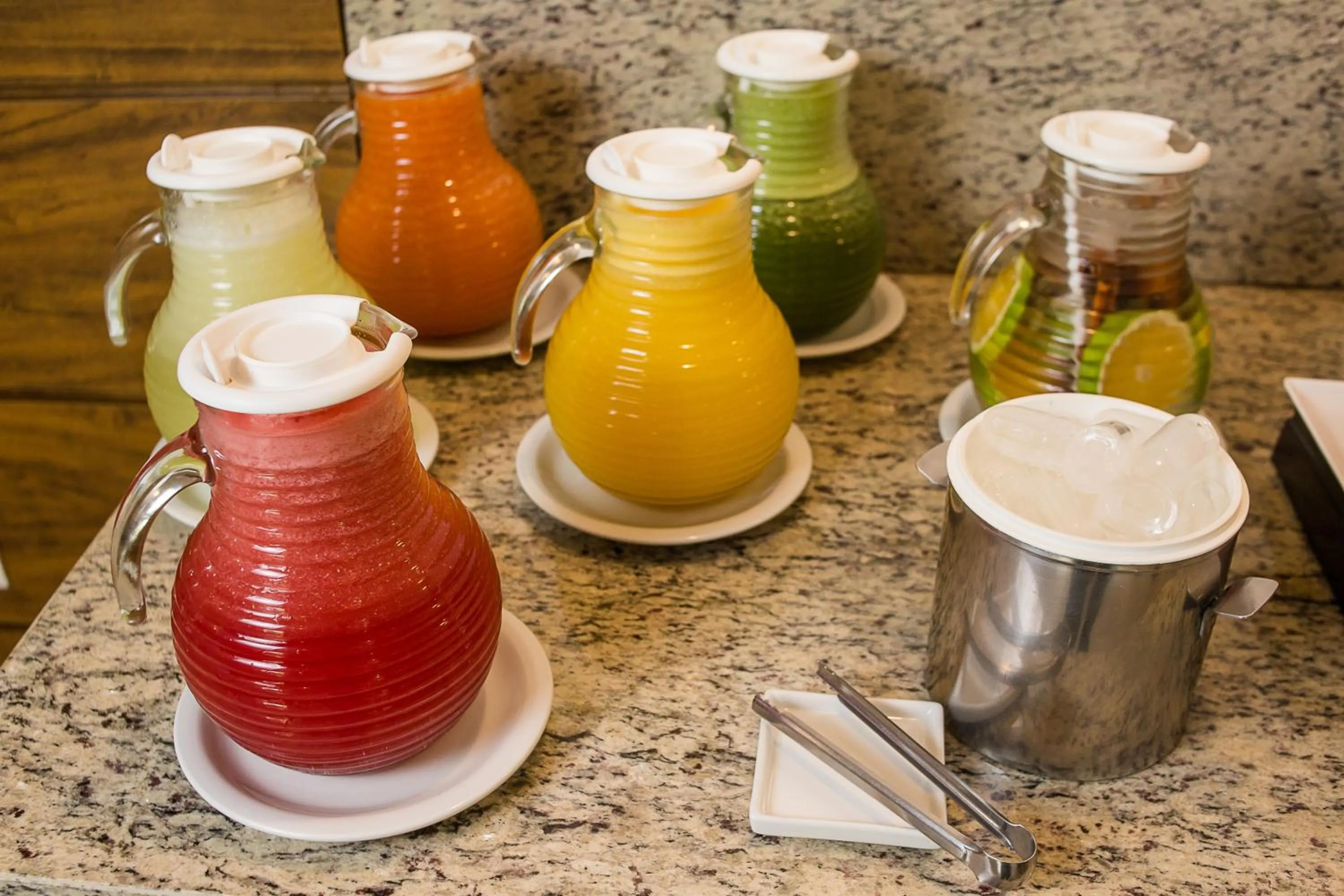 Coffee/tea facilities in Ville Hotel Gramadão