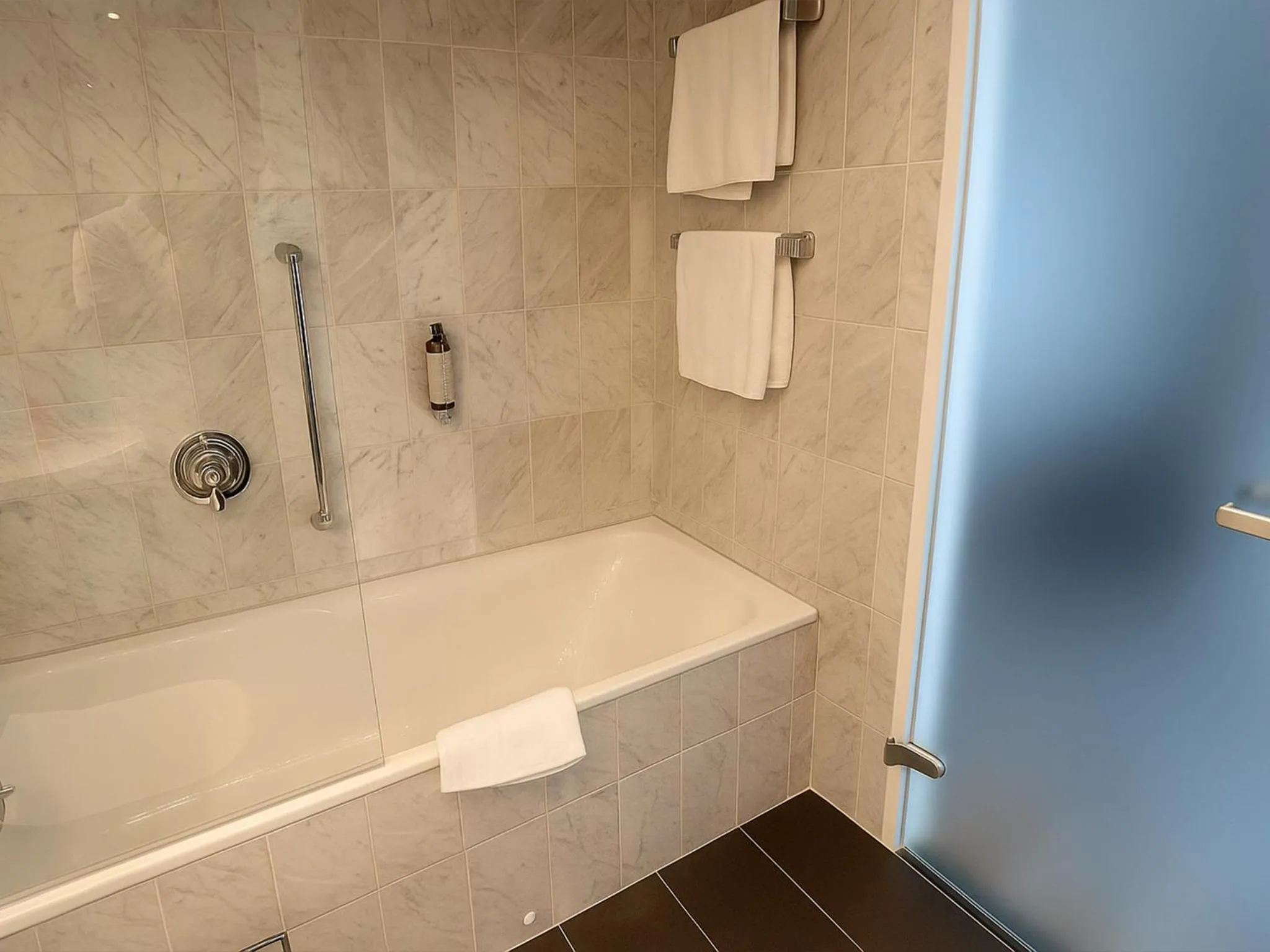 Bathroom in DORMERO Hotel Dessau-Roßlau