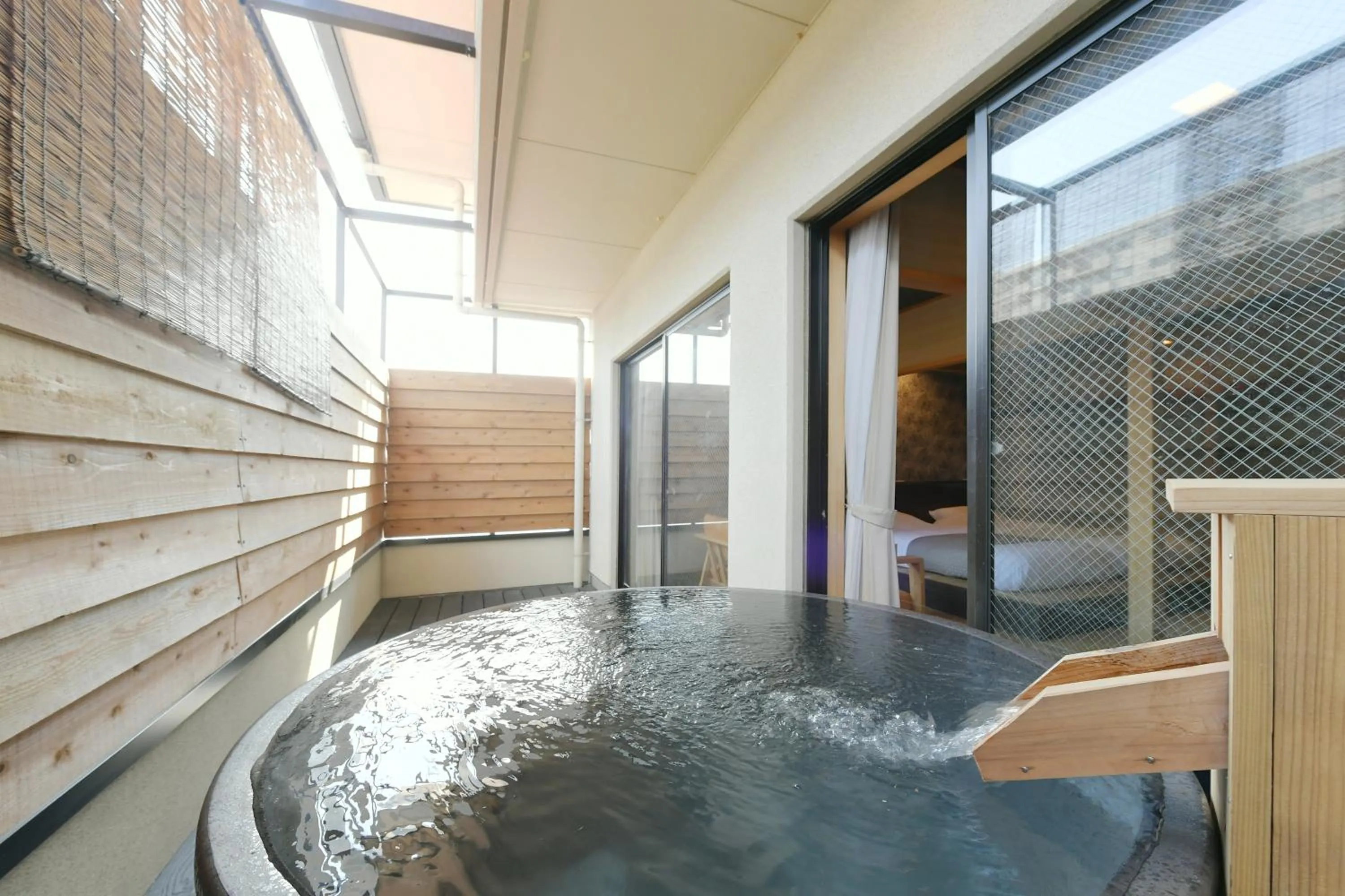 Hot Spring Bath in Hanasuishou