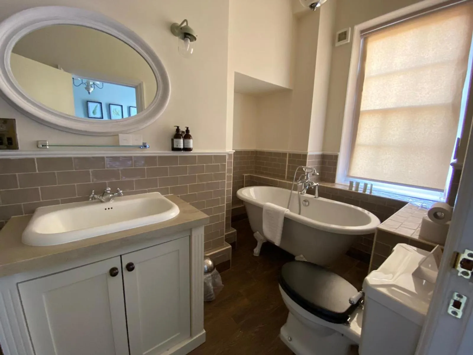 Bathroom in Kedleston Country House B&B