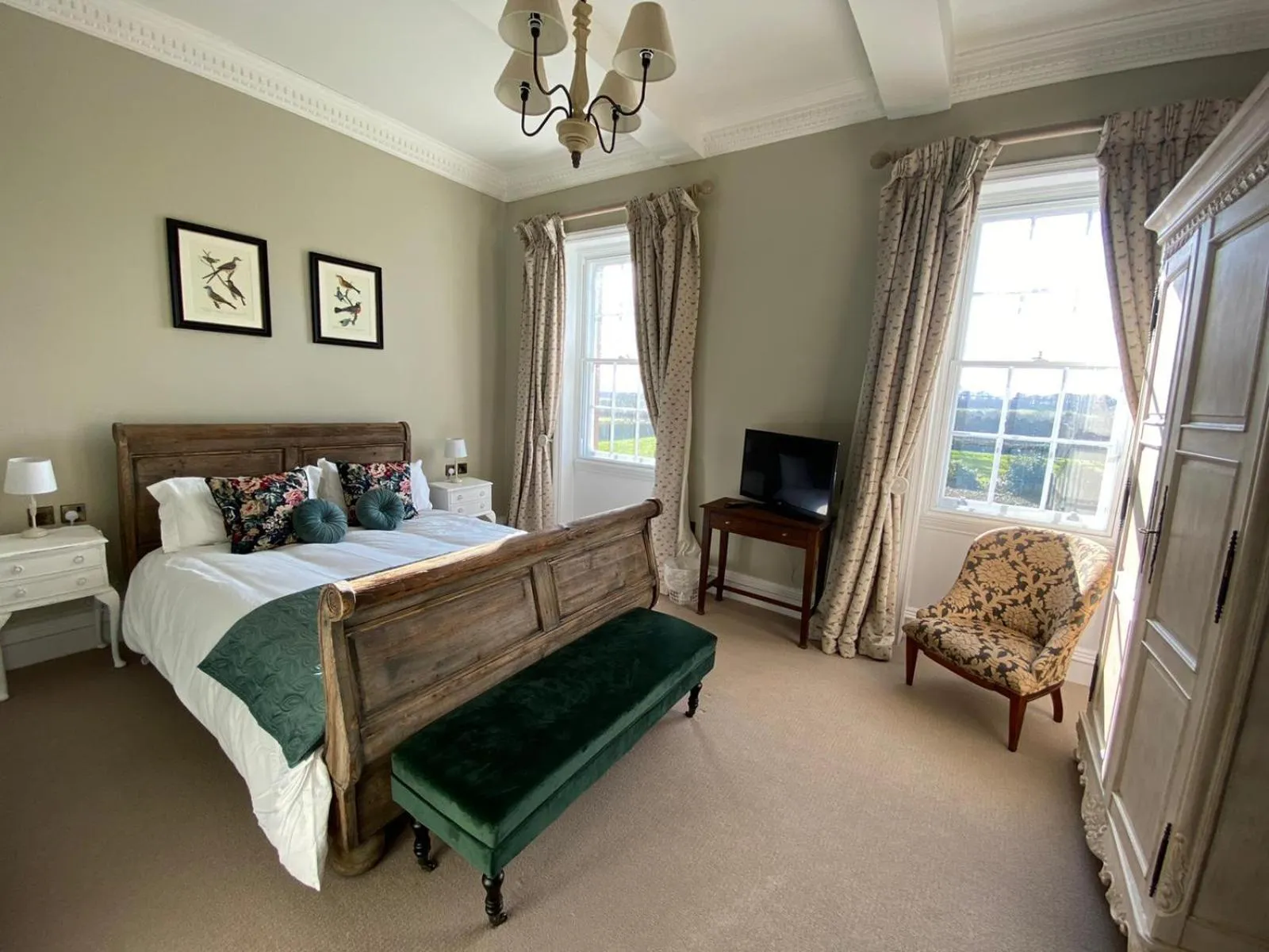 Bedroom, Bed in Kedleston Country House B&B