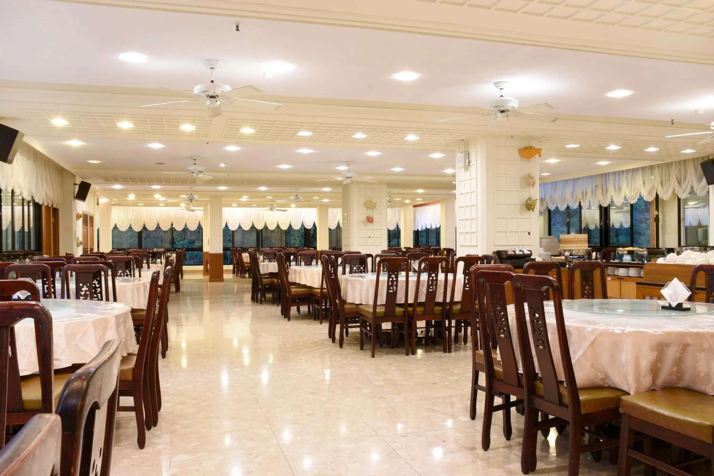 Banquet/Function facilities in Honey Moon Hotel