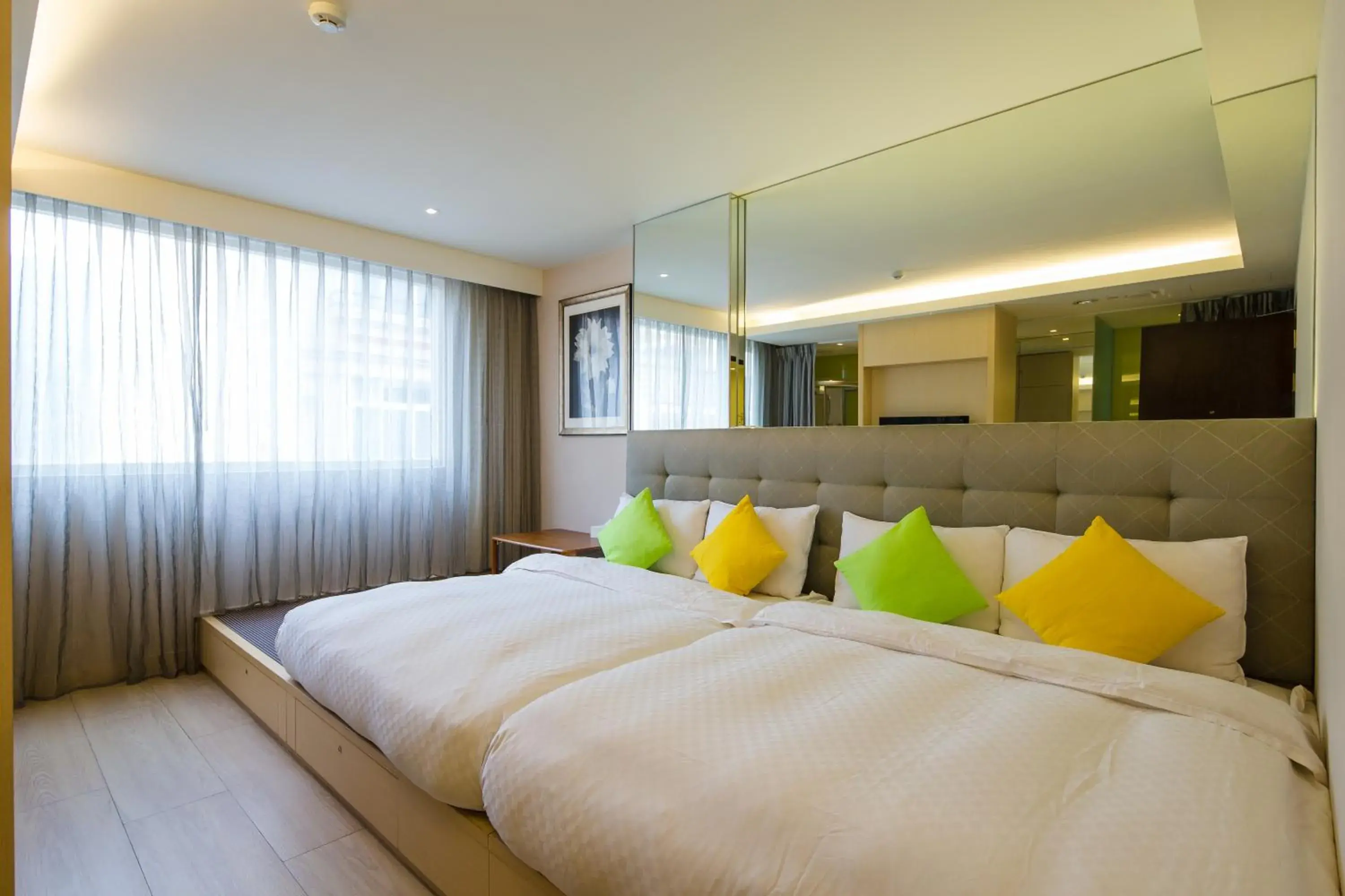 Superior Family Room in Crystal Inn Sun Moon Lake Superior Family Room in Crystal Inn Sun Moon Lake