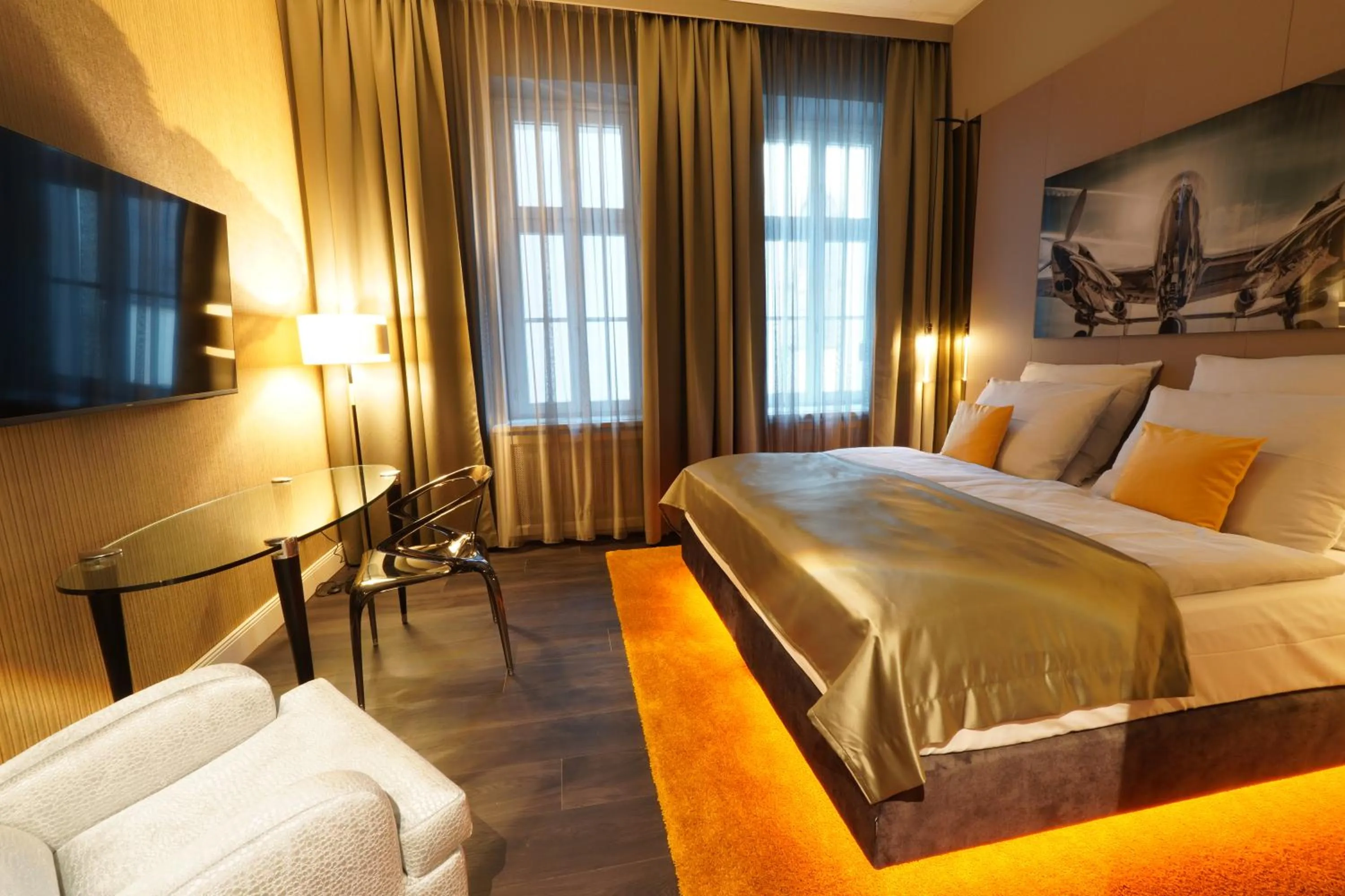 Living room, Bed in Lumière Boutiquehotel im Fürstenhof Leipzig