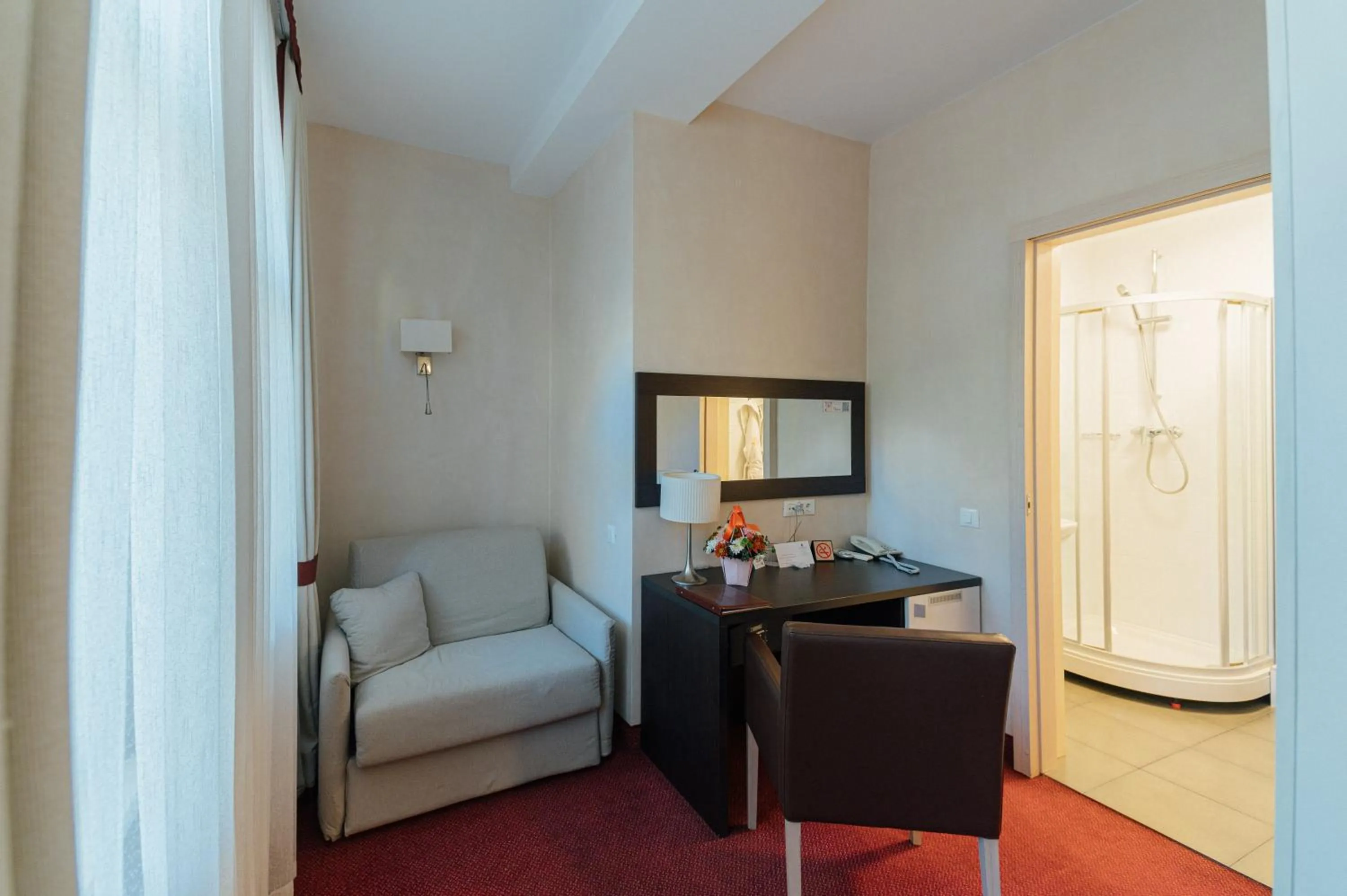 Photo of the whole room in Boutique Hotel Palais Royal