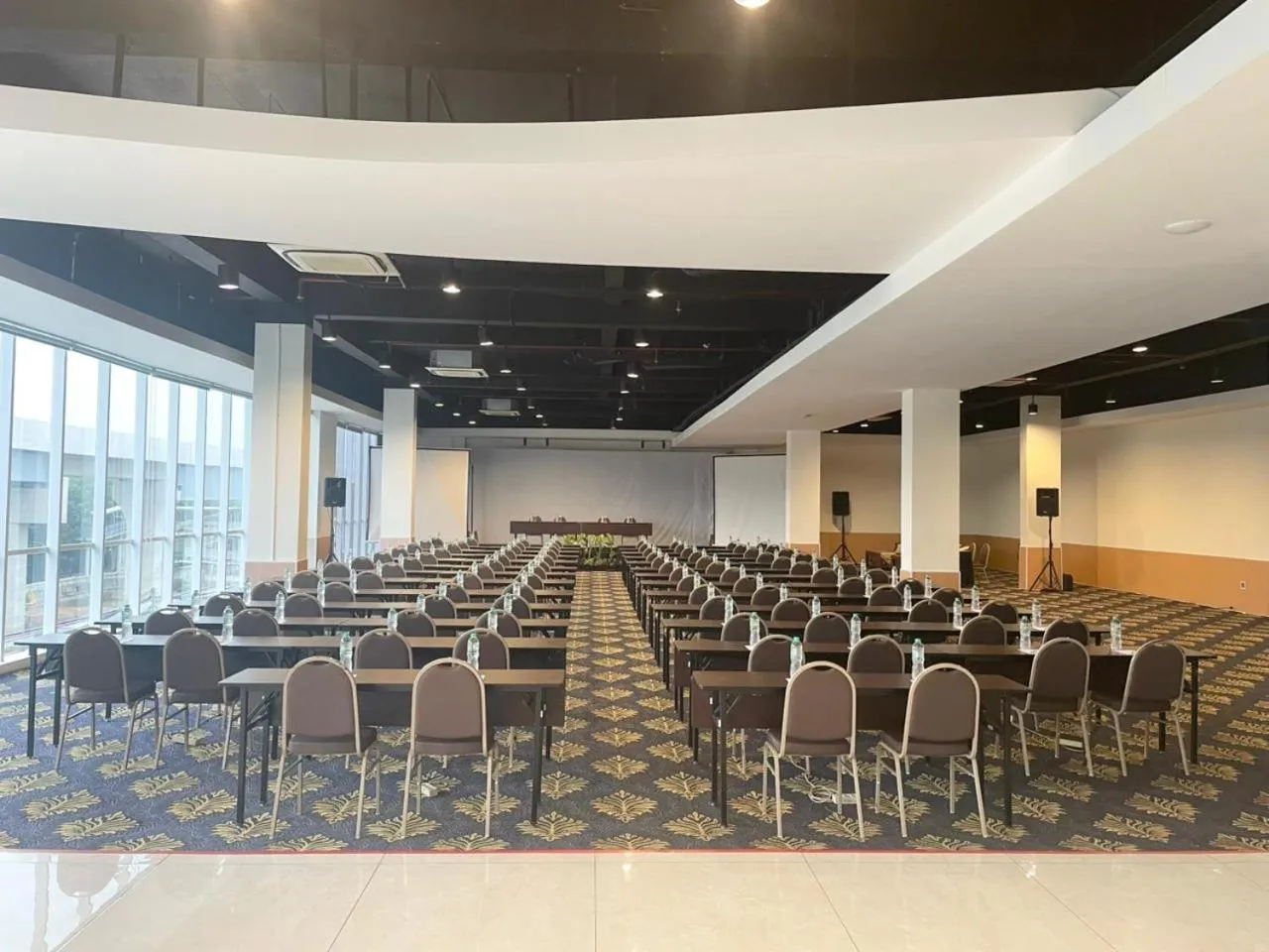 Luxury Inn Arion Hotel