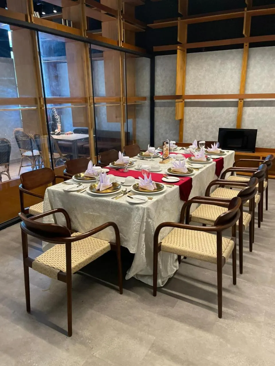 Luxury Inn Arion Hotel