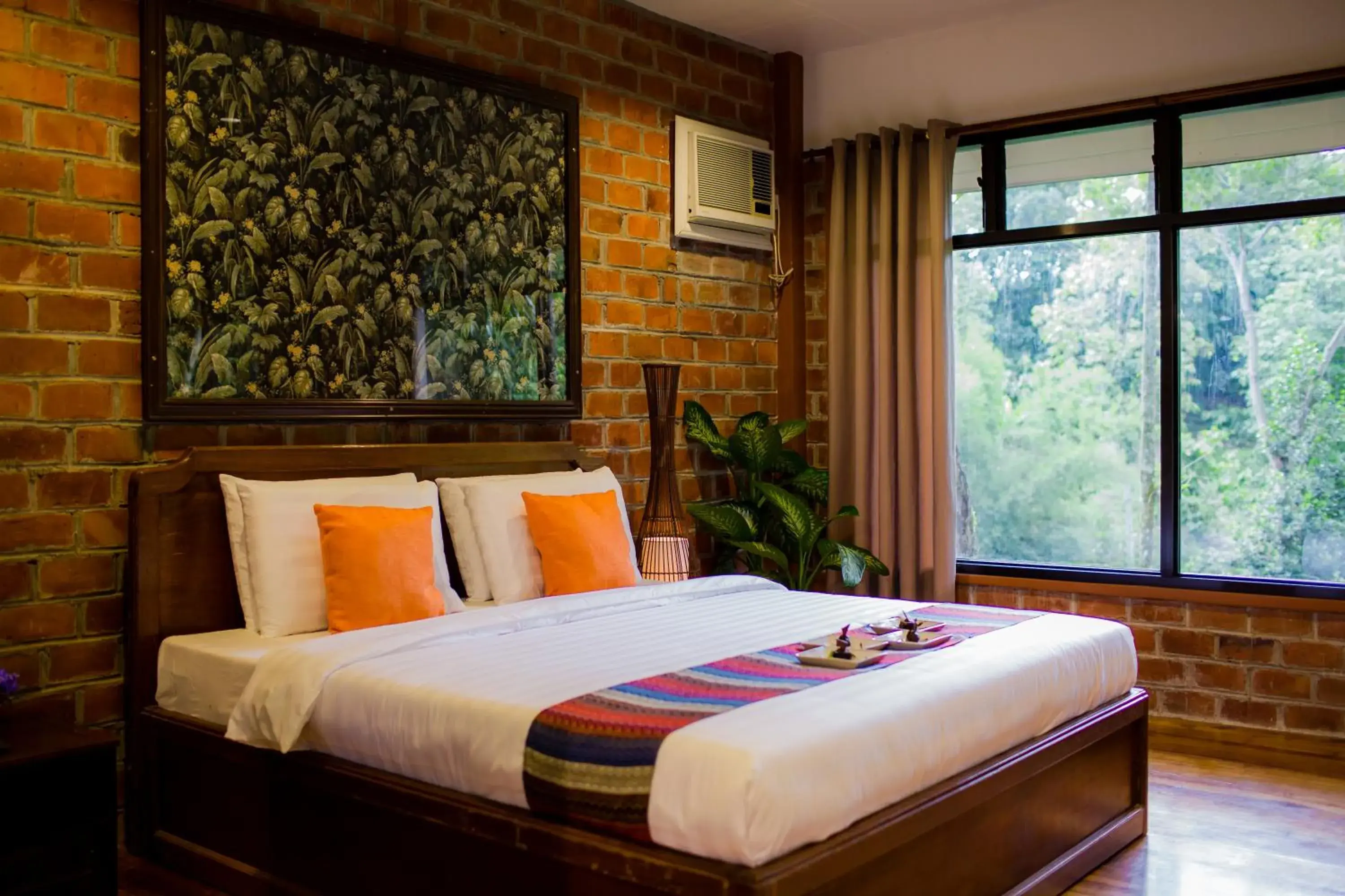 Queen Suite in Malagos Garden Resort Queen Suite in Malagos Garden Resort