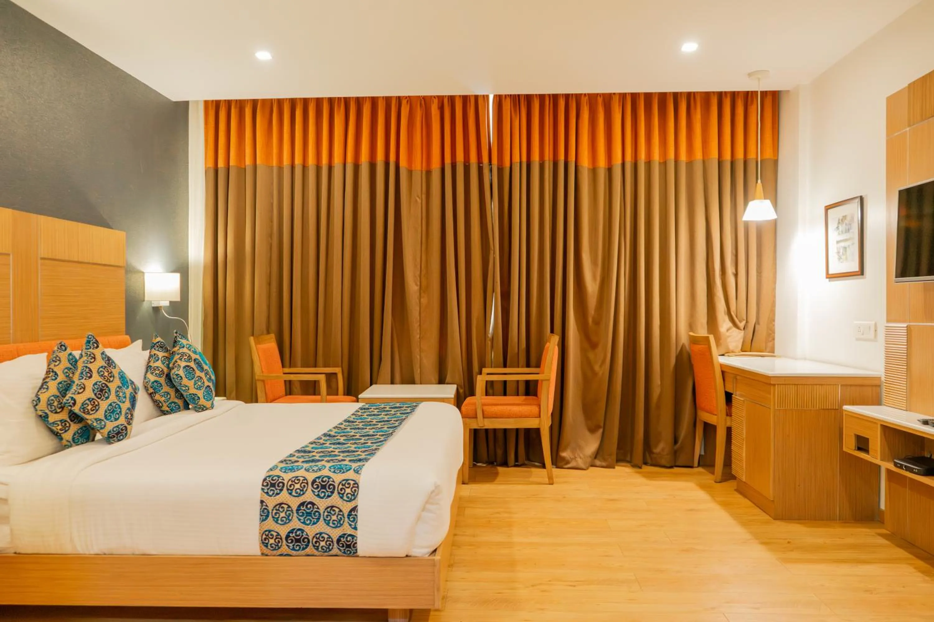 Bed in Tribute Royale