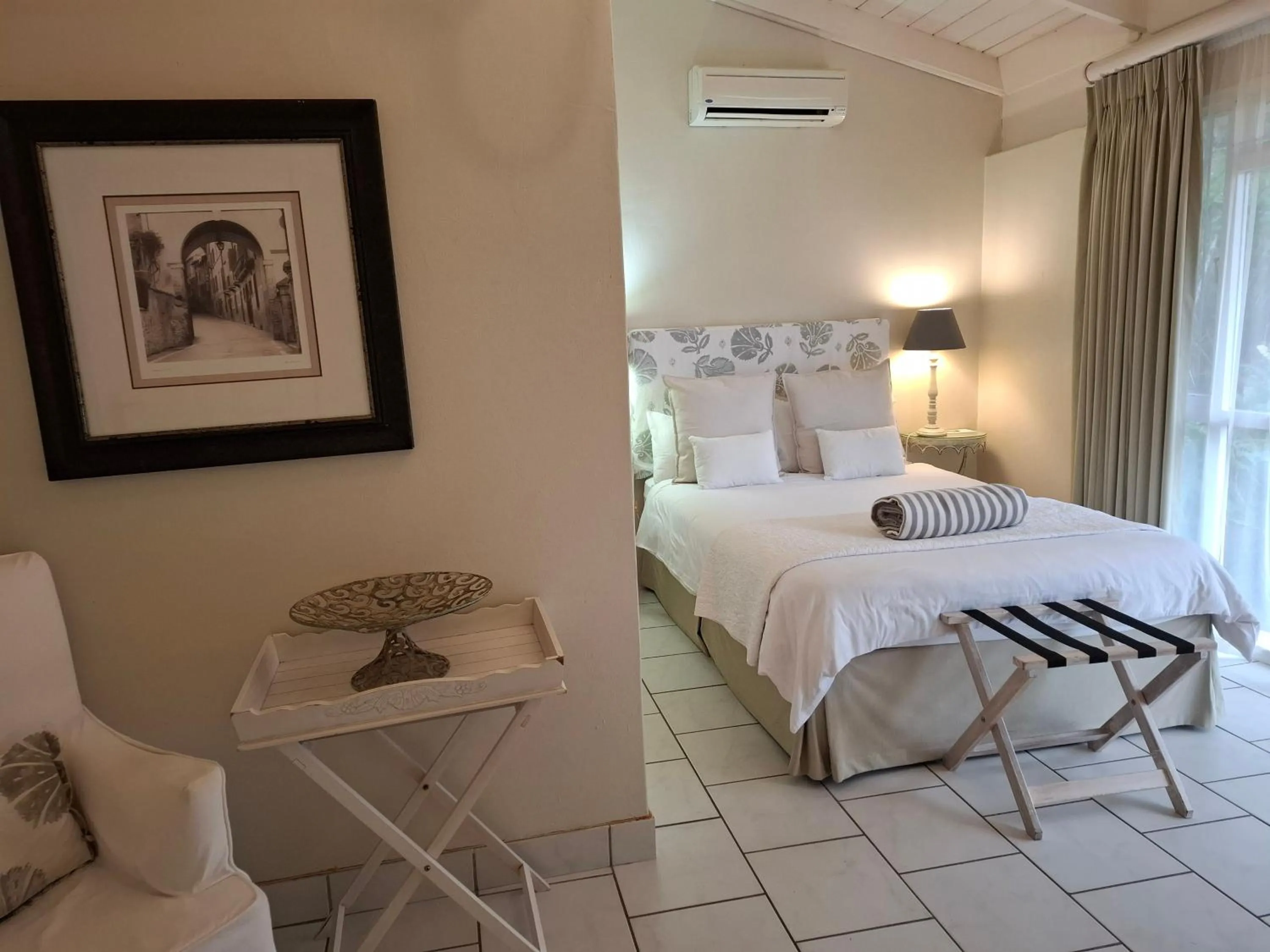 Bedroom, Bed in Avillahouse Guesthouse