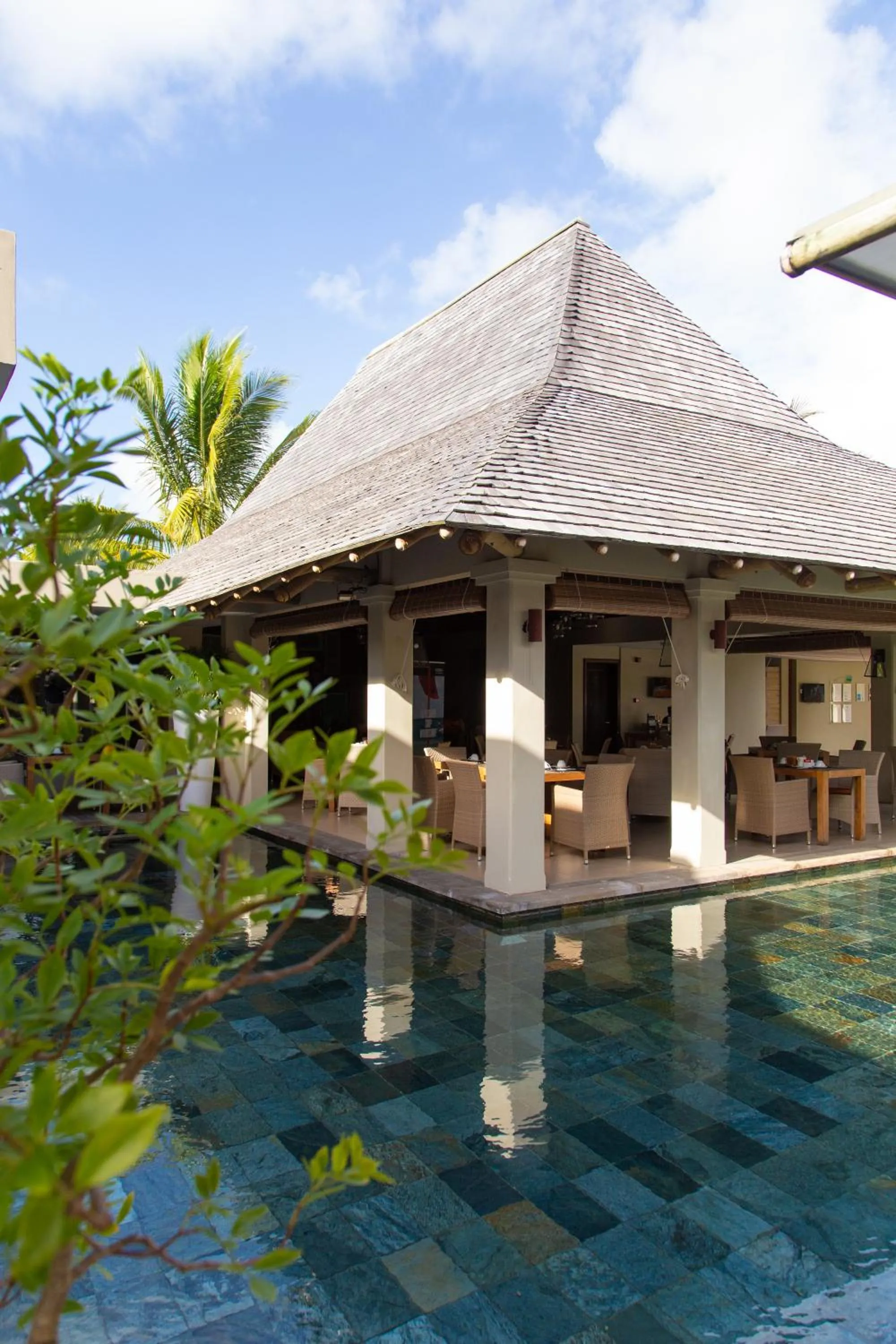 Restaurant/places to eat in Zilwa Attitude