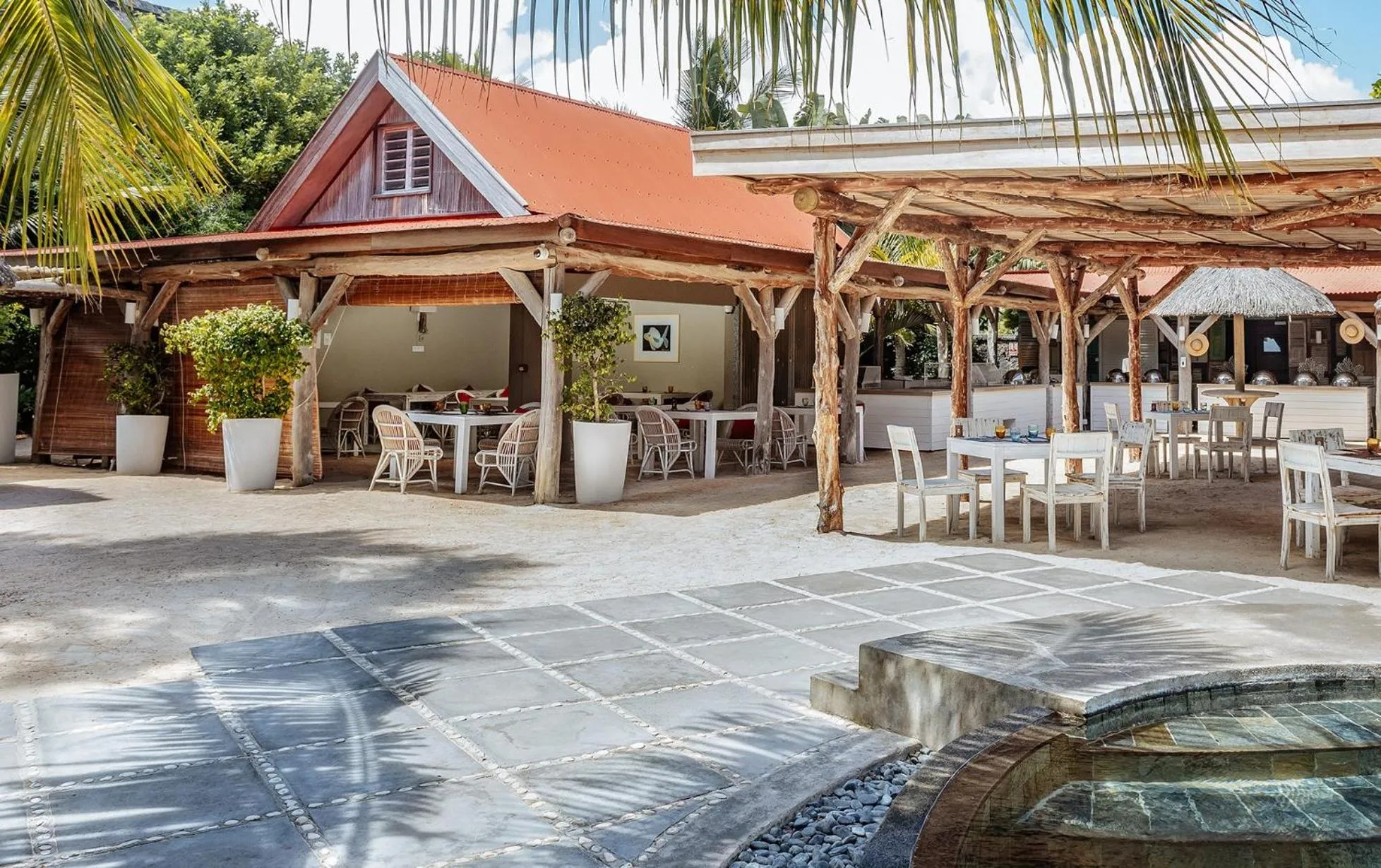 Restaurant/places to eat in Zilwa Attitude