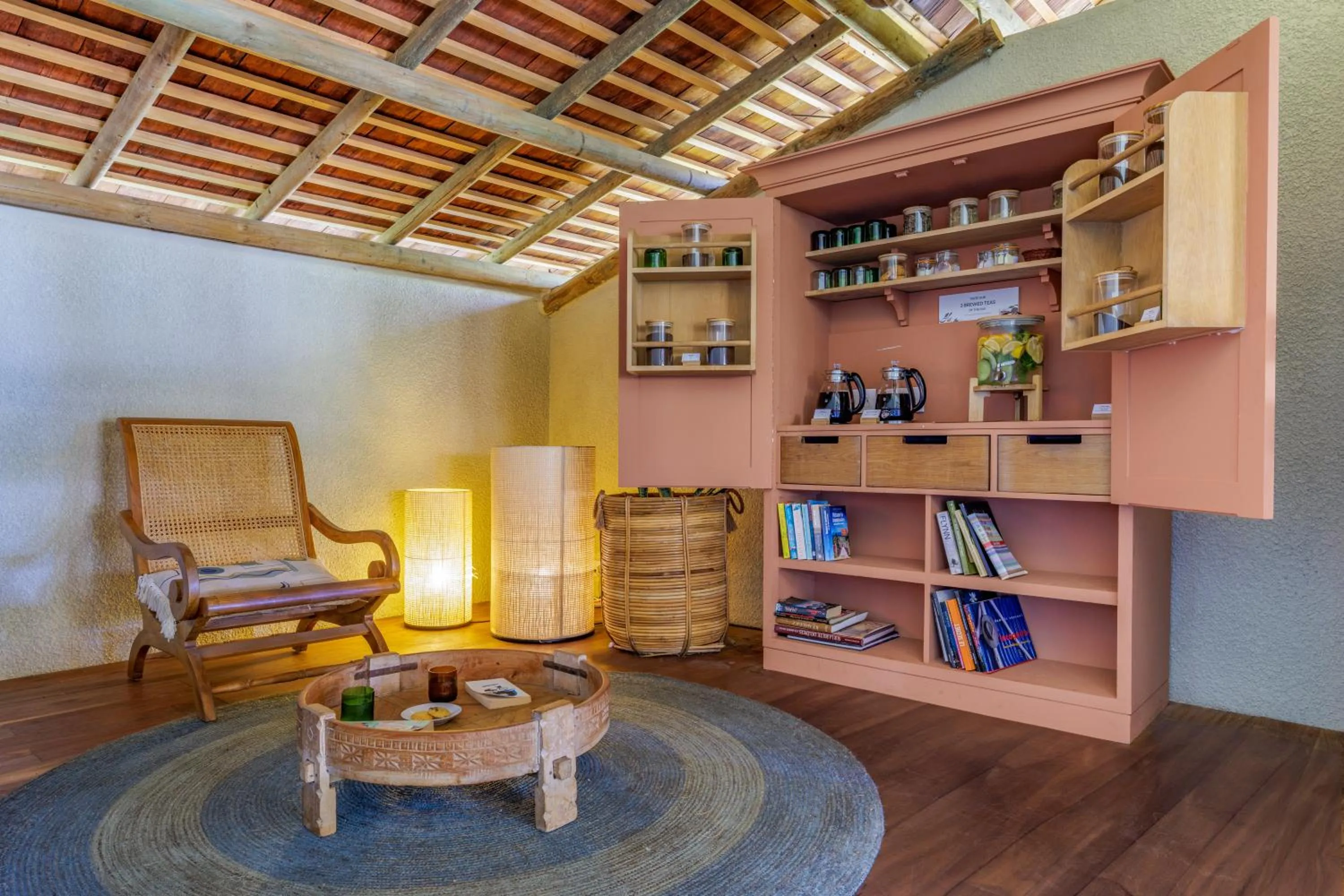 Food and drinks in Zilwa Attitude