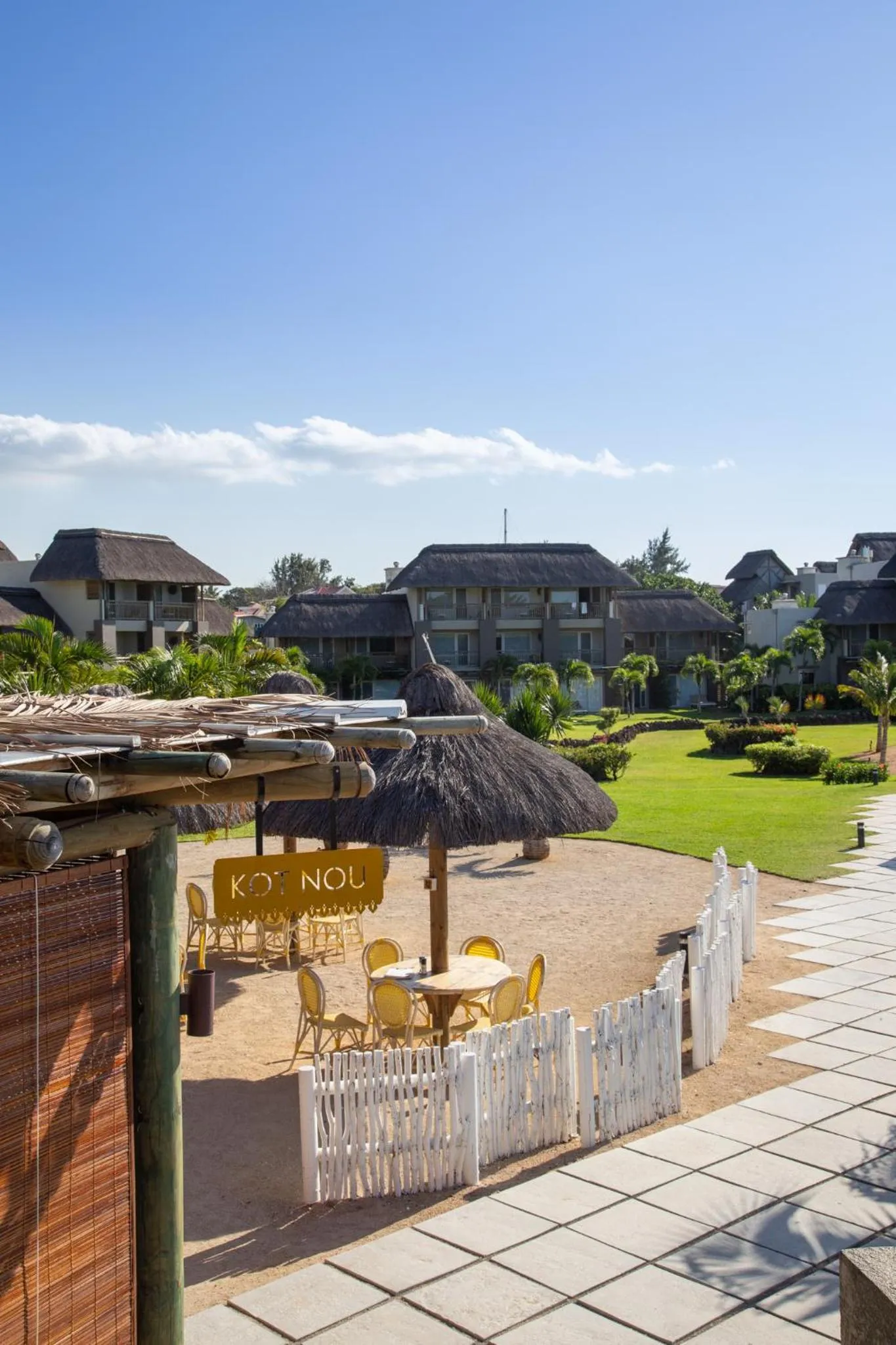 Restaurant/places to eat in Zilwa Attitude