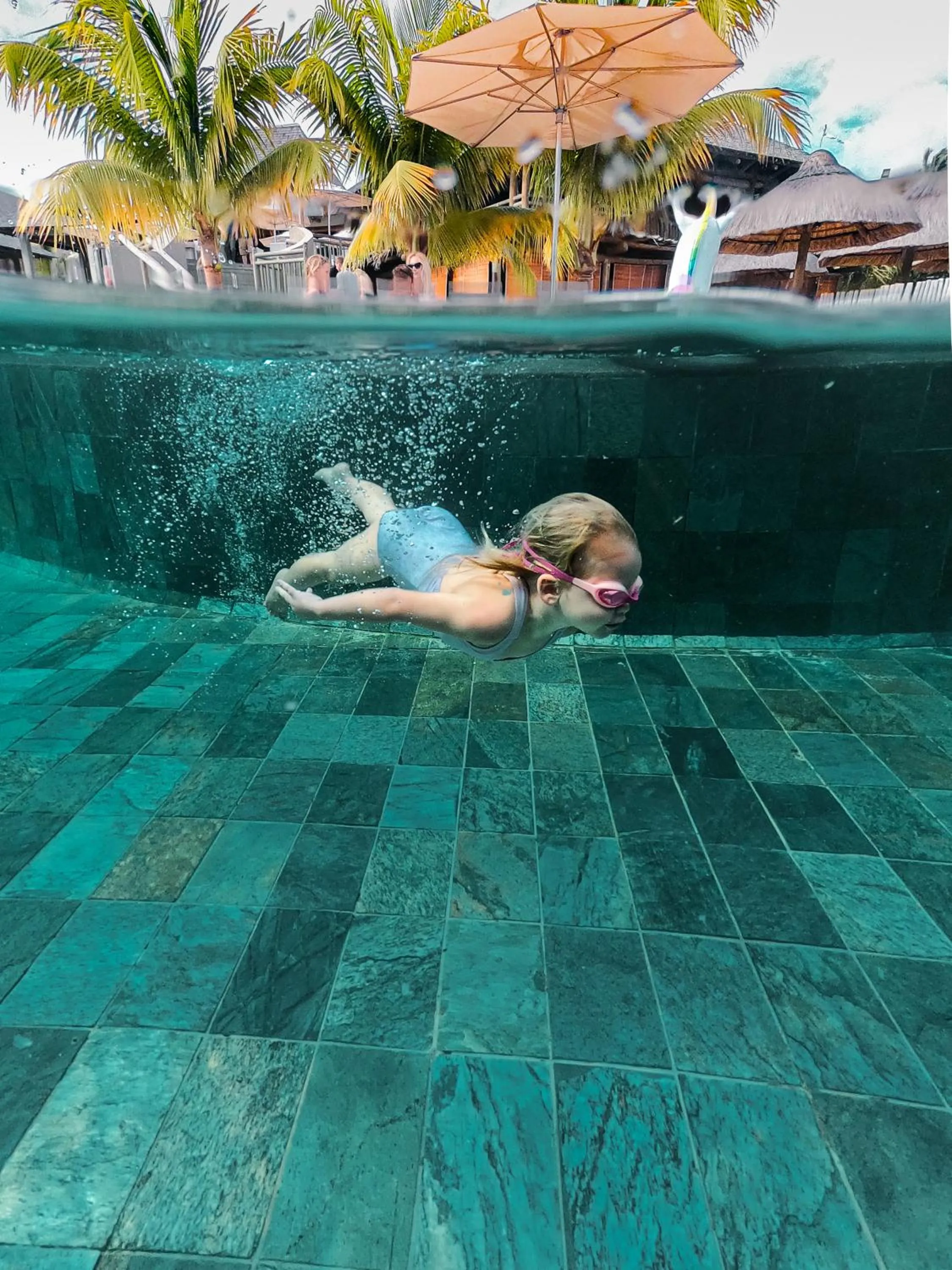 Swimming pool in Zilwa Attitude