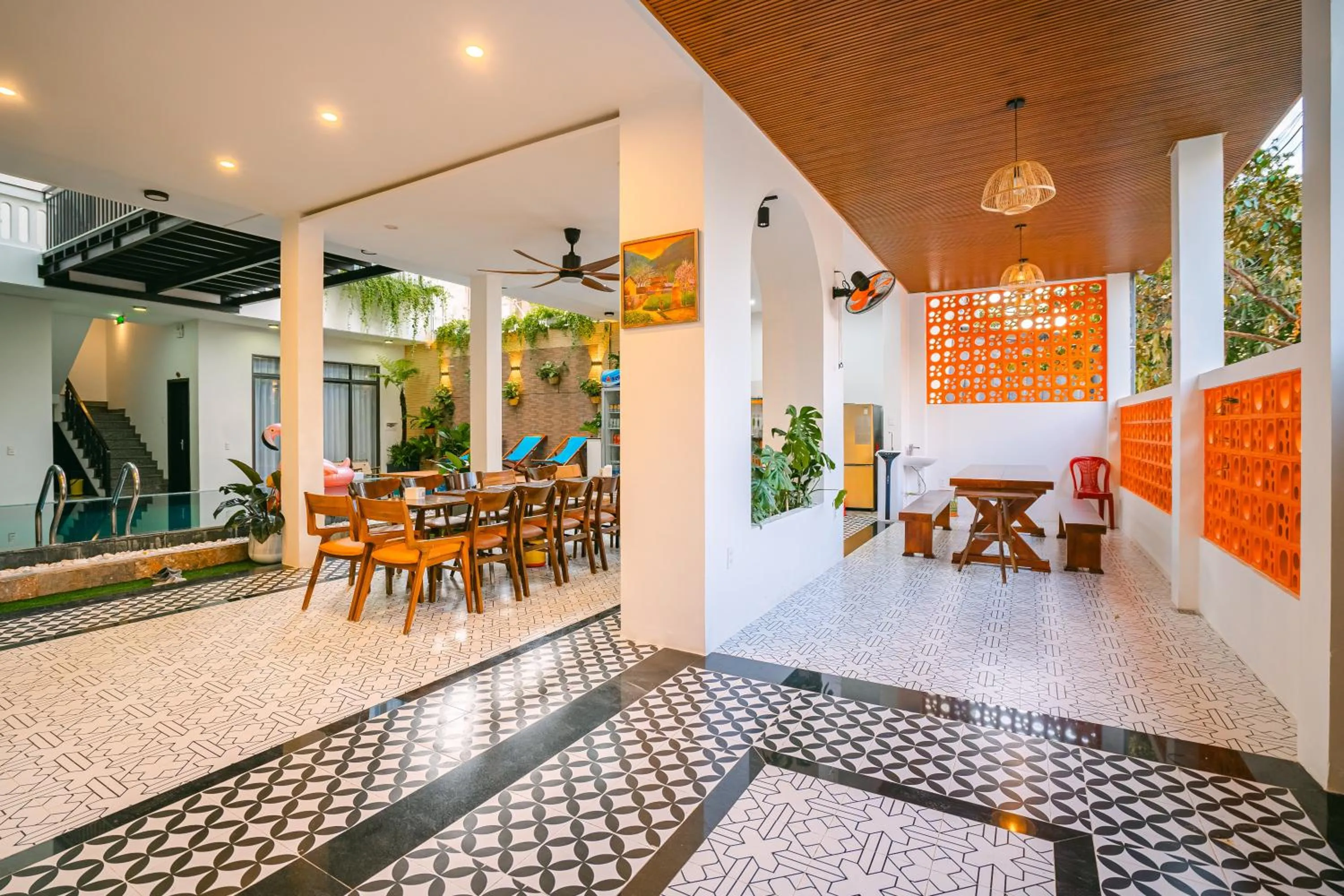 Restaurant/places to eat in Beach Palm Villa Hoi An