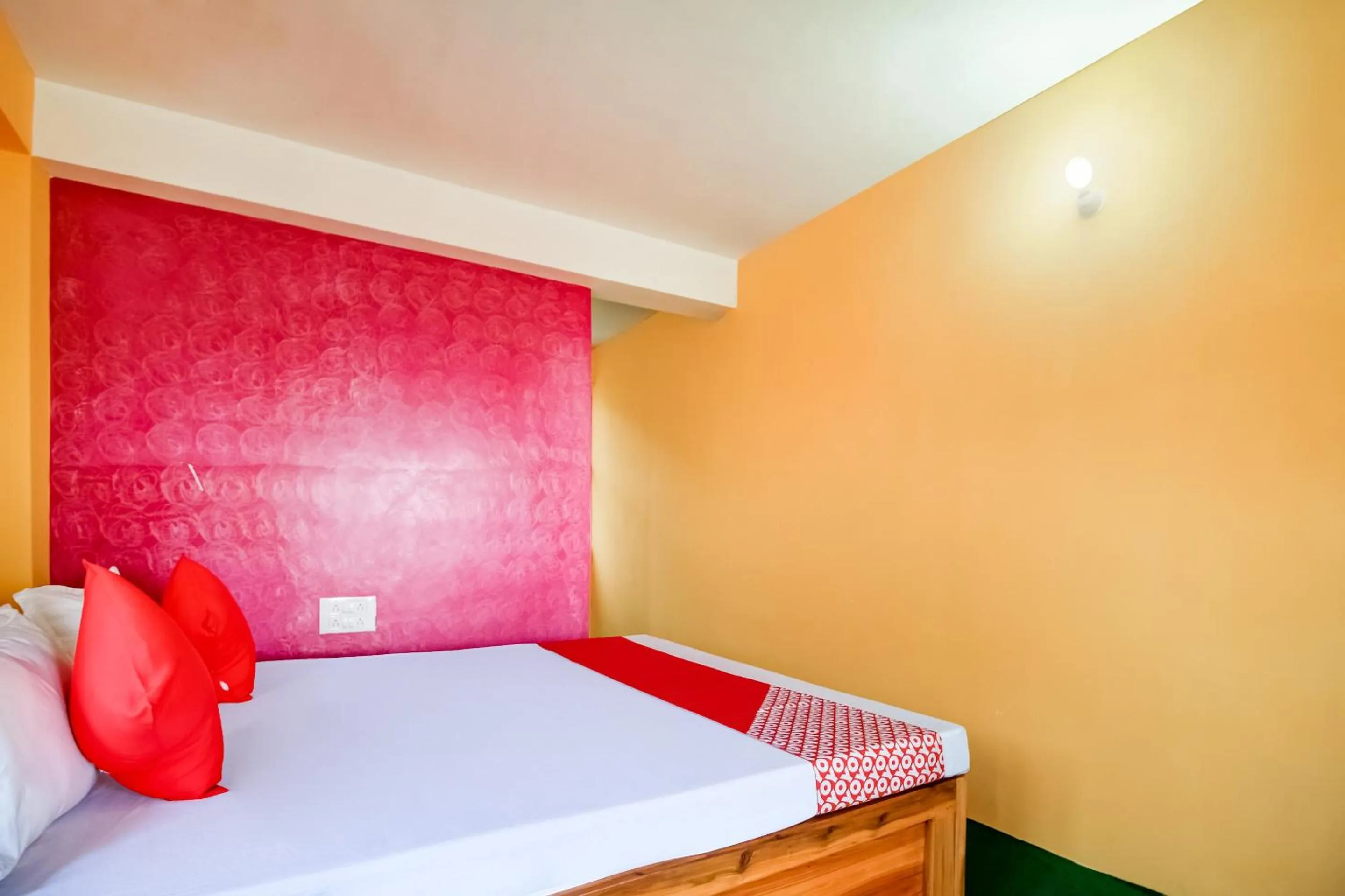 Bedroom in Hotel O Uzen Homestay