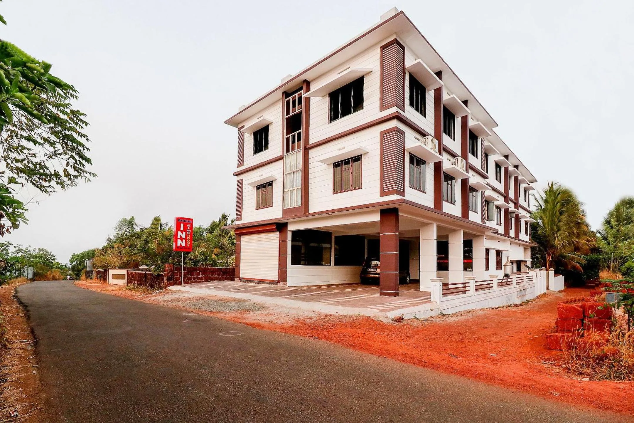 Facade/entrance in SPOT ON Rohini Inn Kadampuzha
