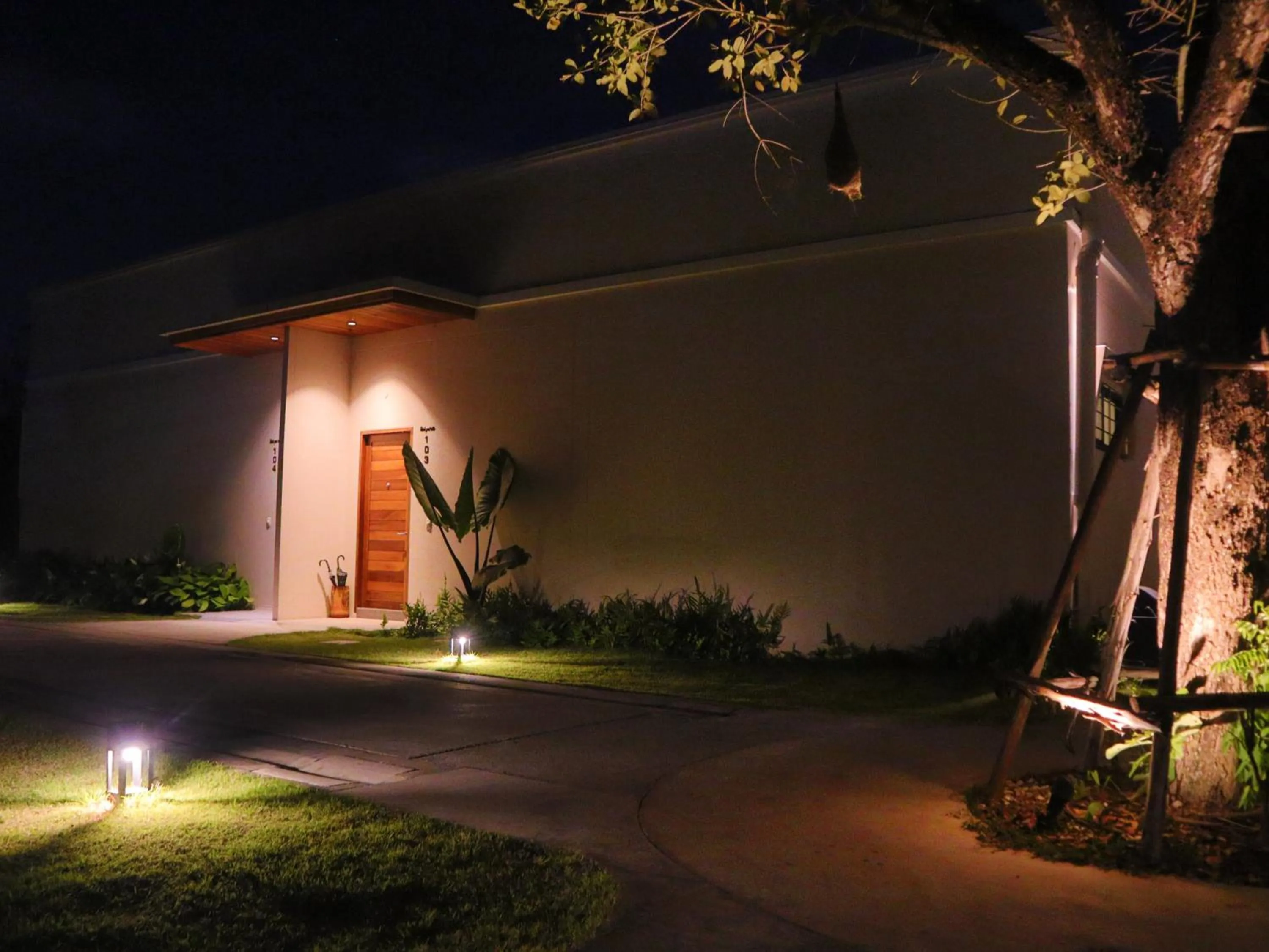 Property building in Toledo Pool Villa