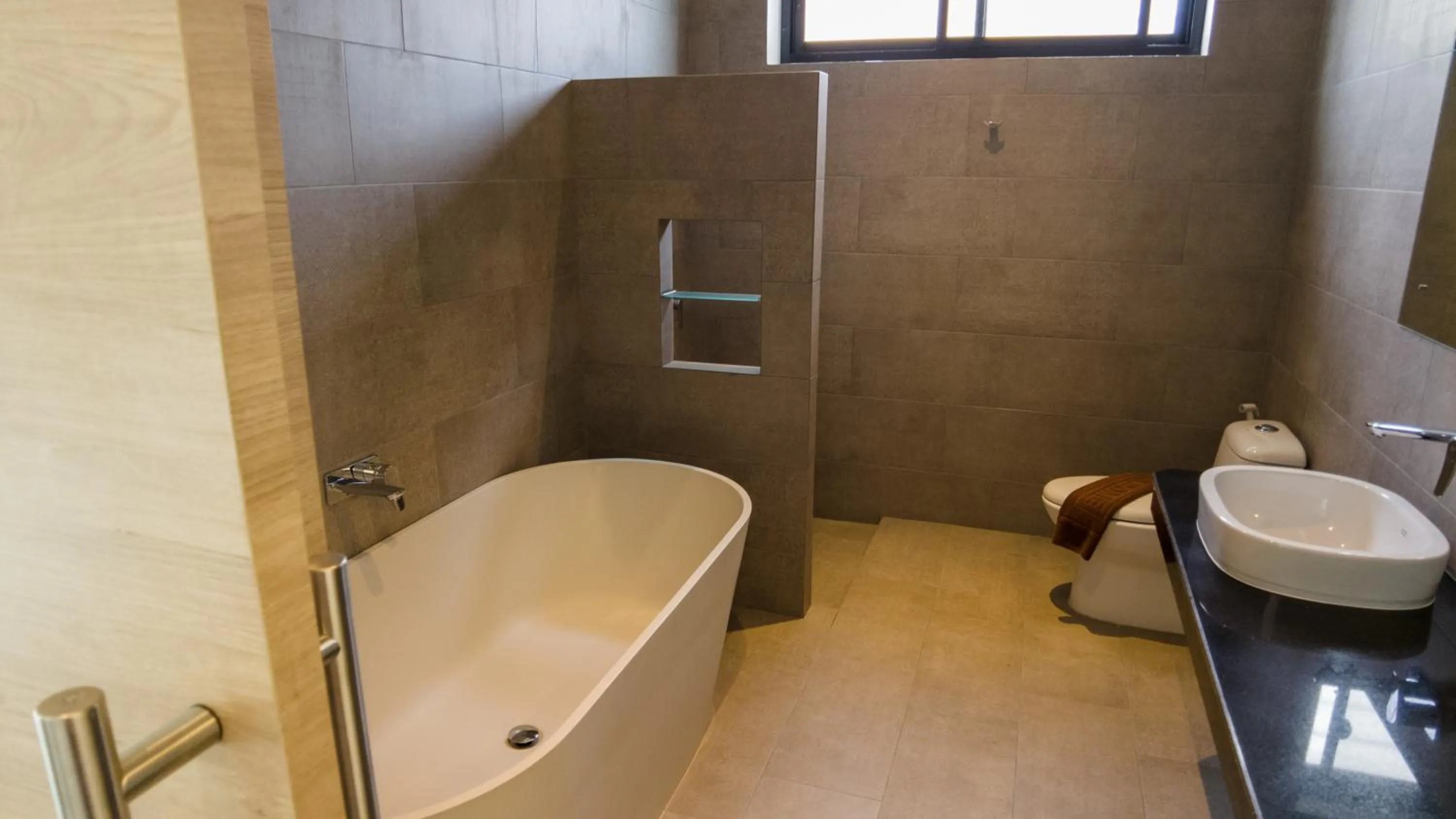 Bathroom in Toledo Pool Villa