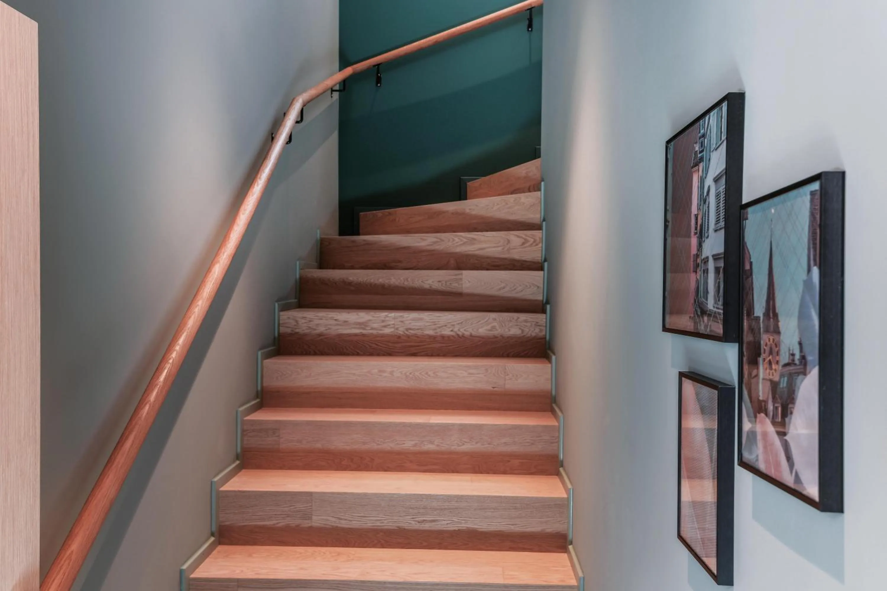 Photo of the whole room in Sorell Boutique-Hotel St Peter Zürich