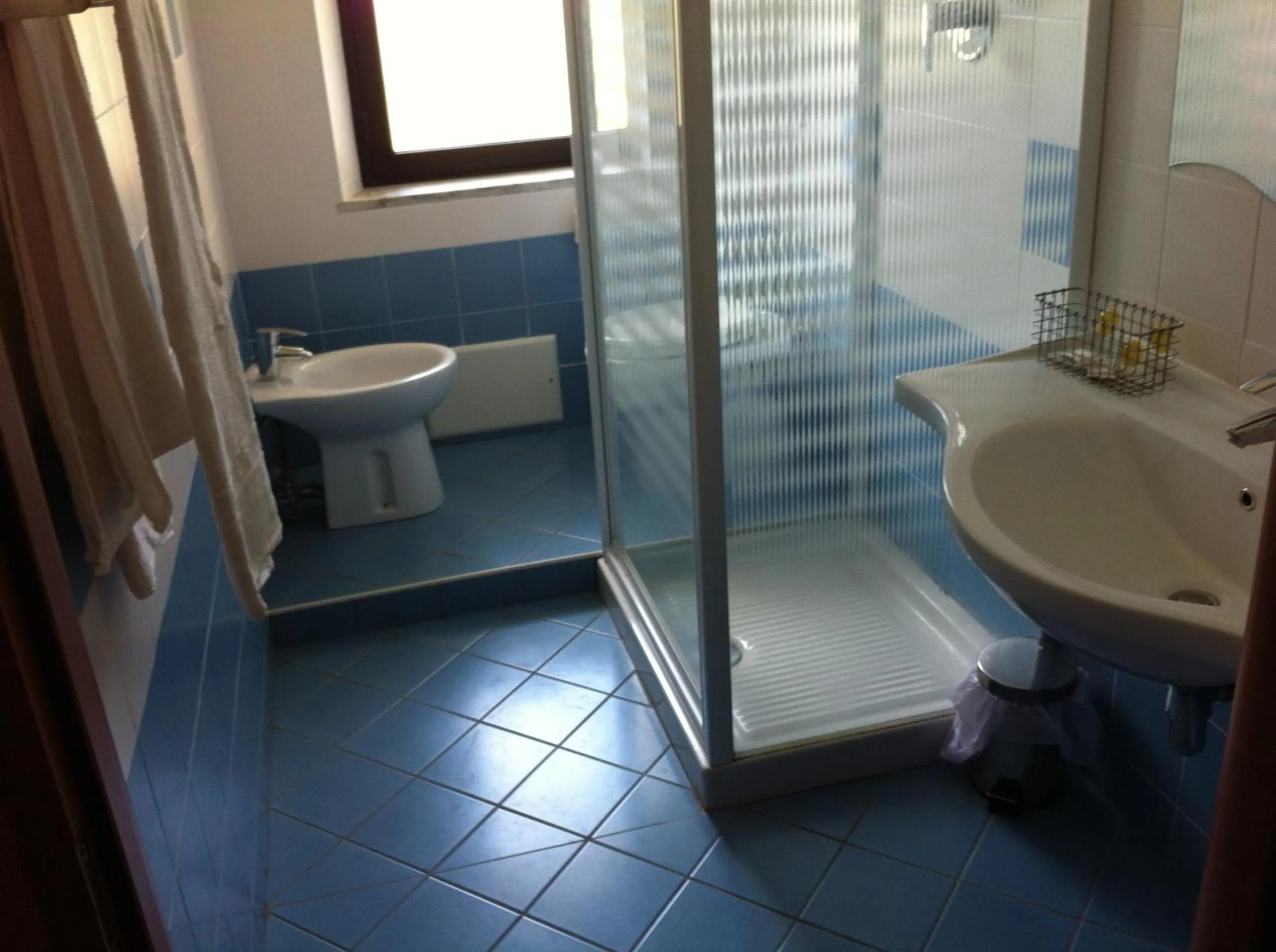 Bathroom in Hotel 106