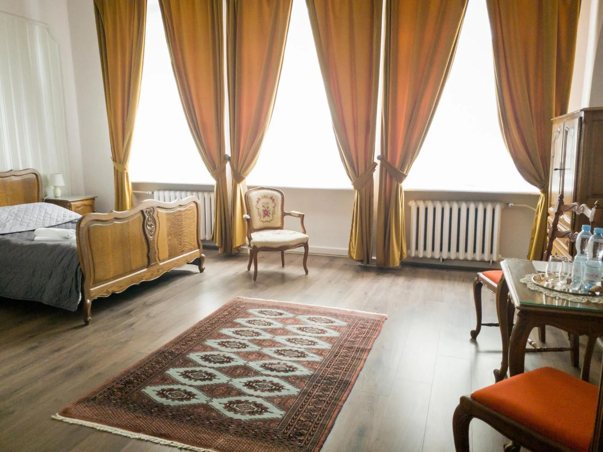 Bed in Pałacyk Deja Vu Residence