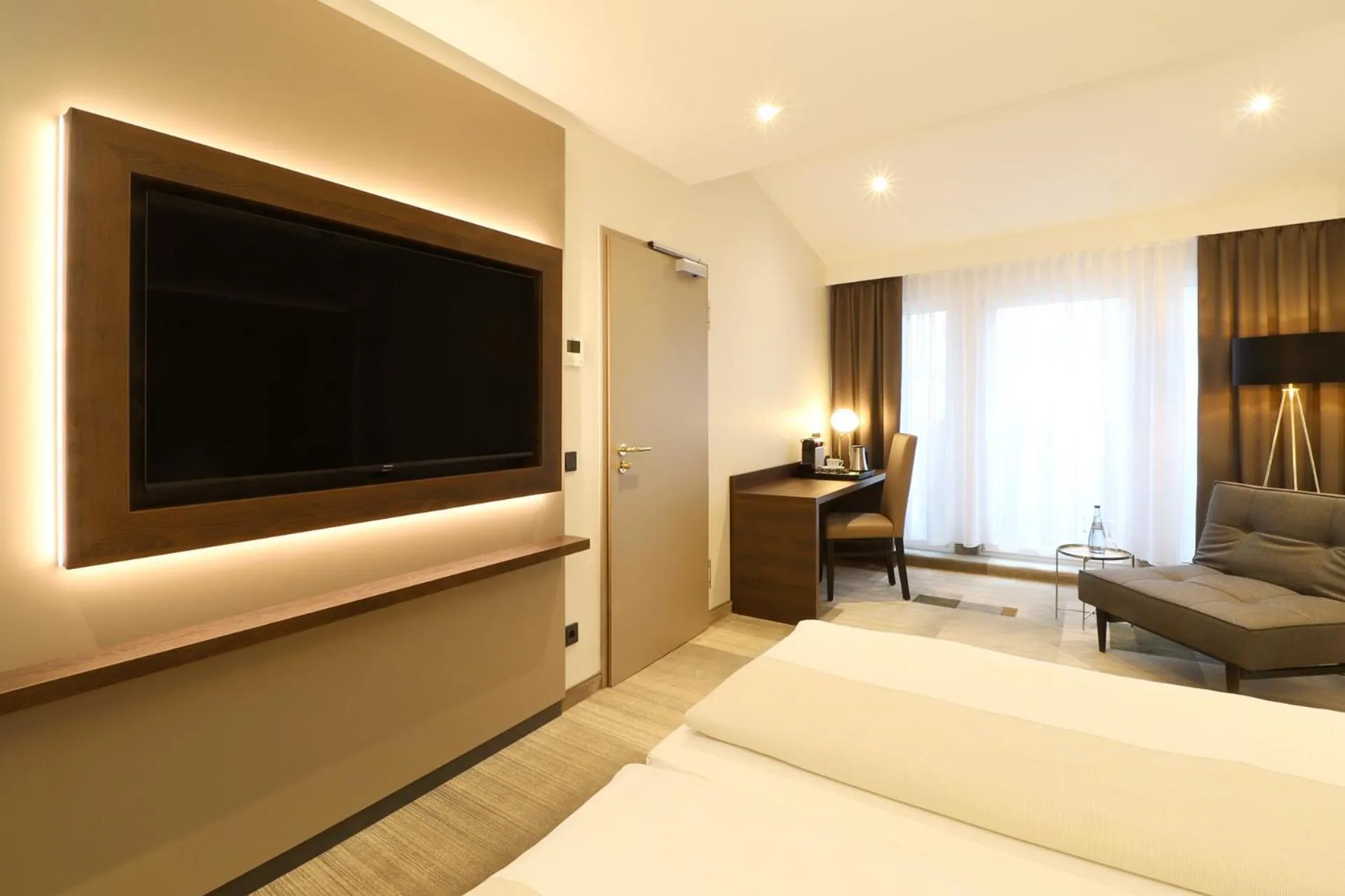 Bed in Hotel Goldene Rose