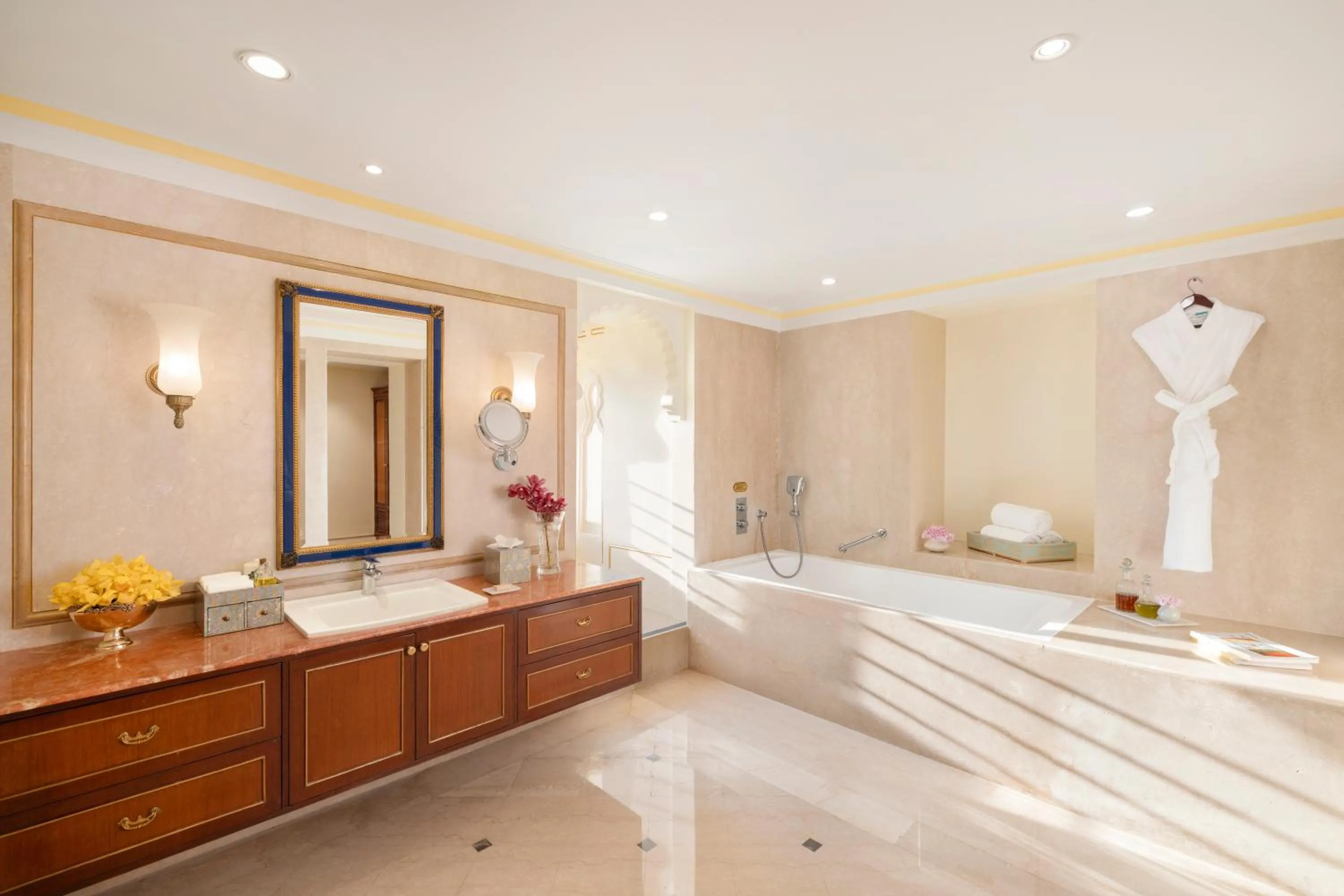 Bathroom in Taj Fateh Prakash Palace Udaipur