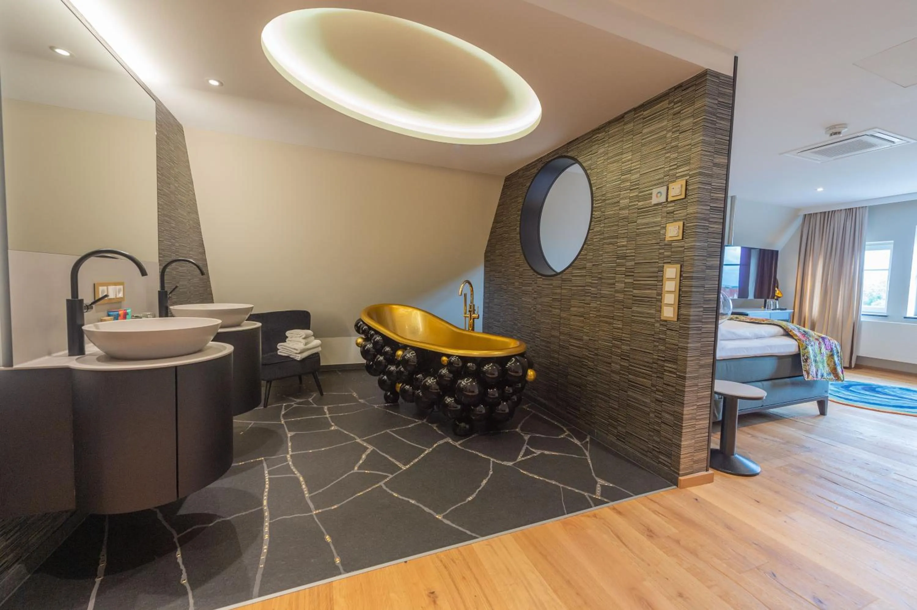 Bathroom in Prinzhotel Rothenburg