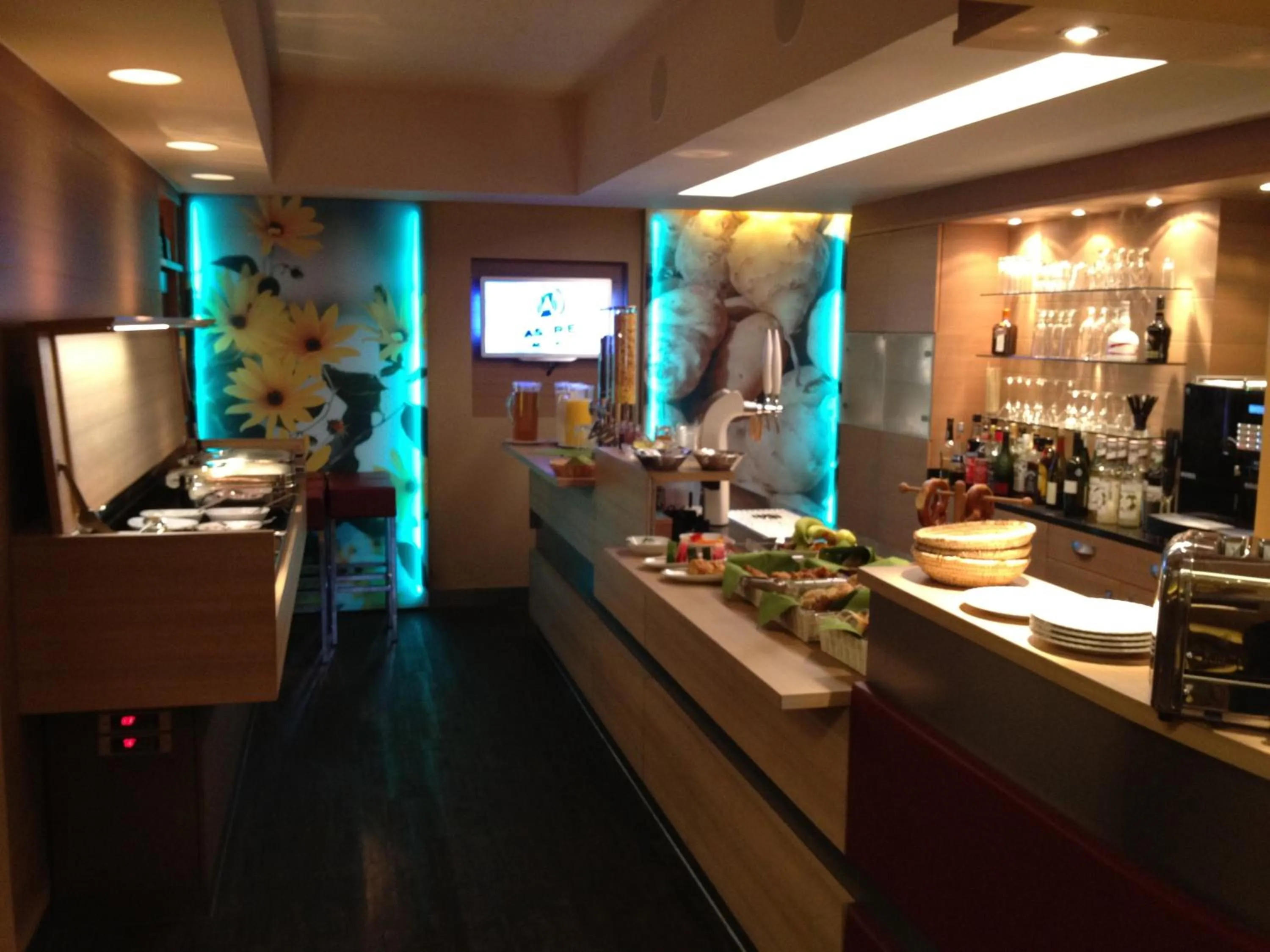 Restaurant/places to eat in Prinzhotel Rothenburg