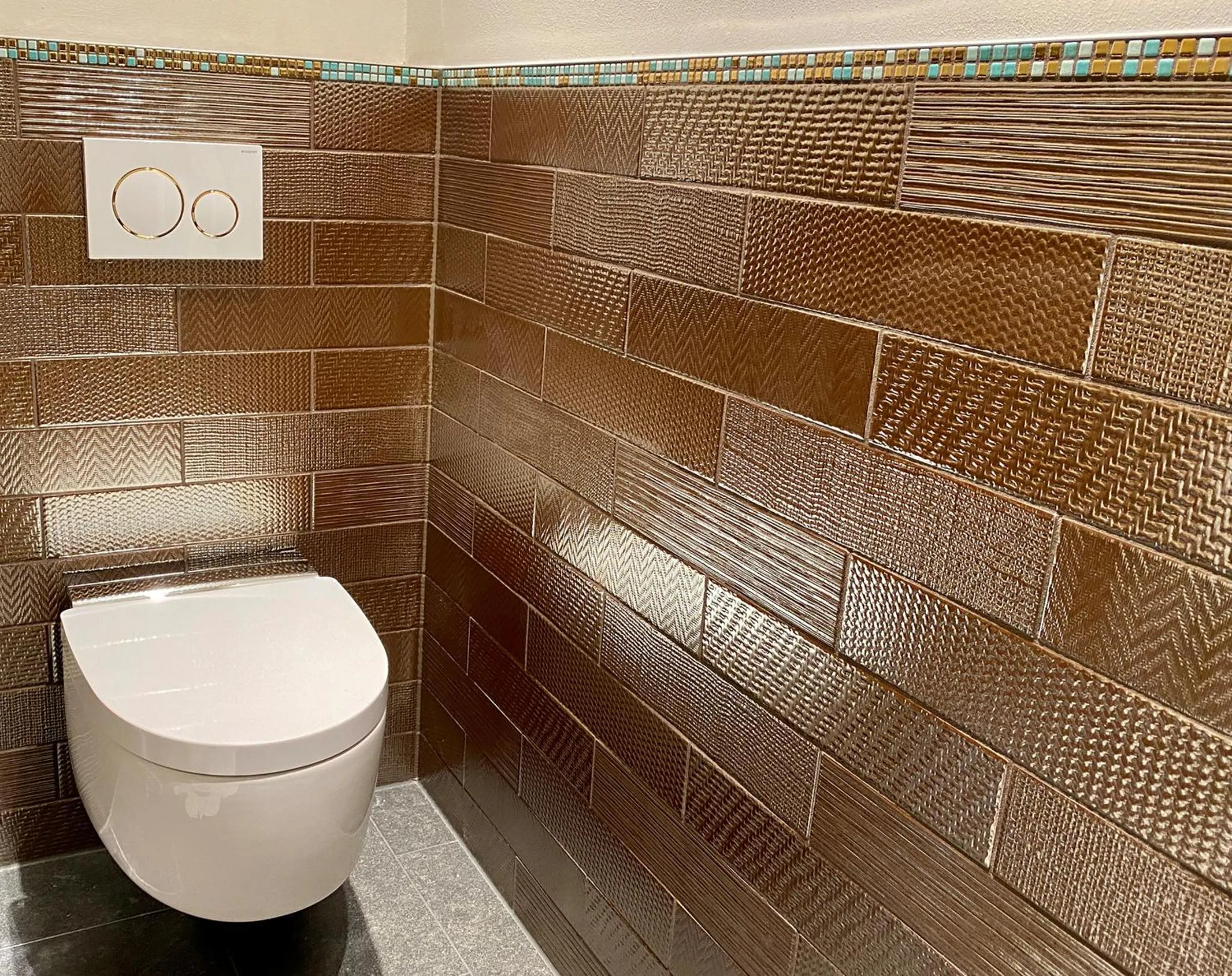 Toilet in Prinzhotel Rothenburg