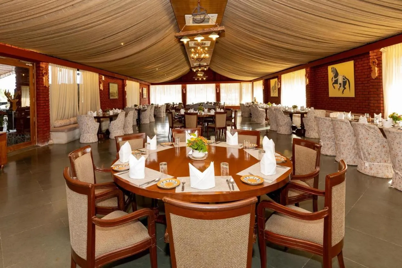 Shikarbadi Heritage Hotel by the Lake - By HRH Group of Hotels