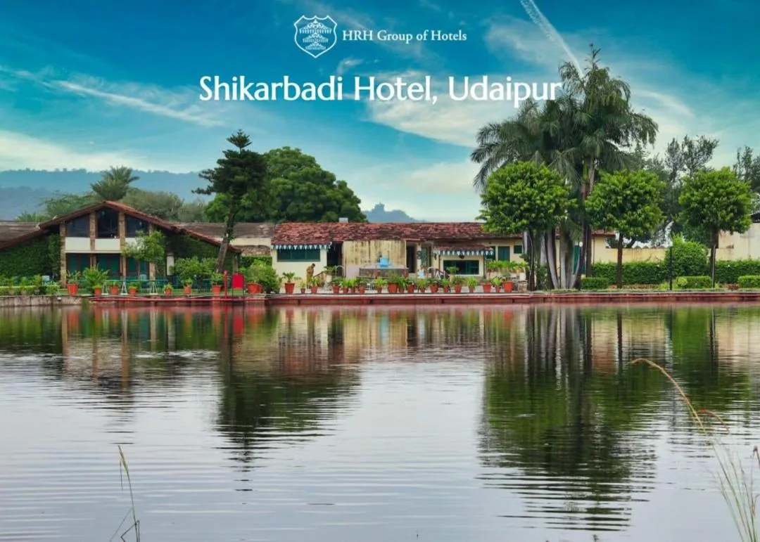 Property building in Shikarbadi Hotel - By The Lake Heritage by HRH Group of Hotels