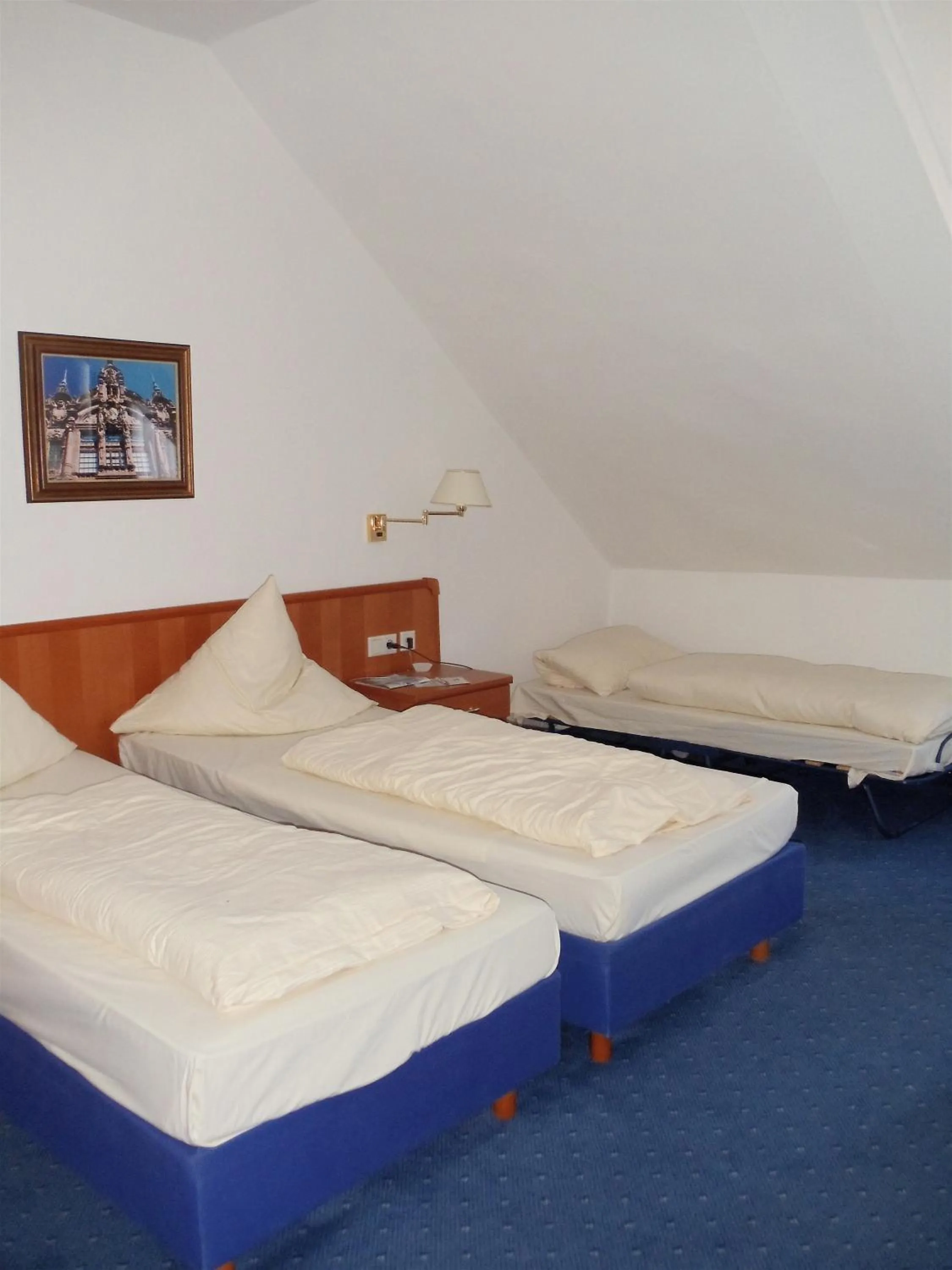 Bed in Vier Jahreszeiten