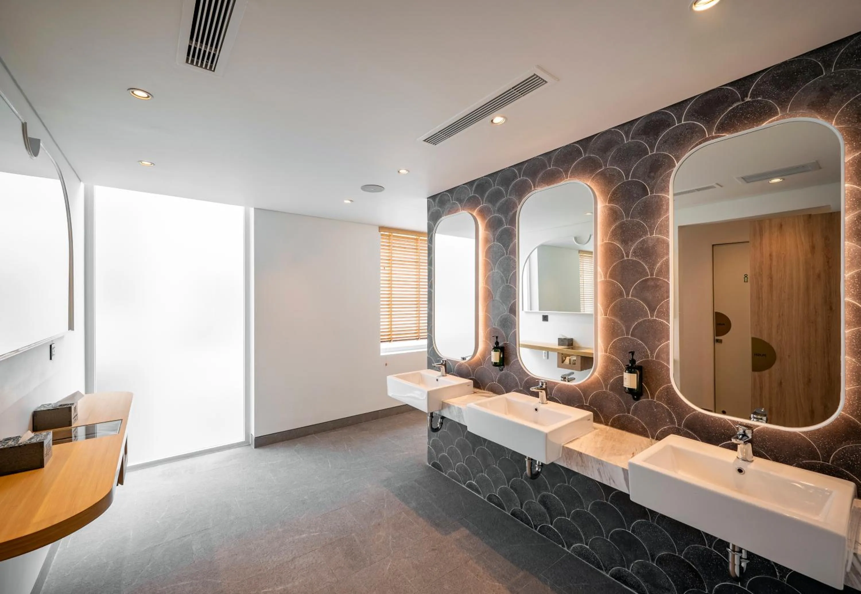 Toilet in MEANDER Saigon