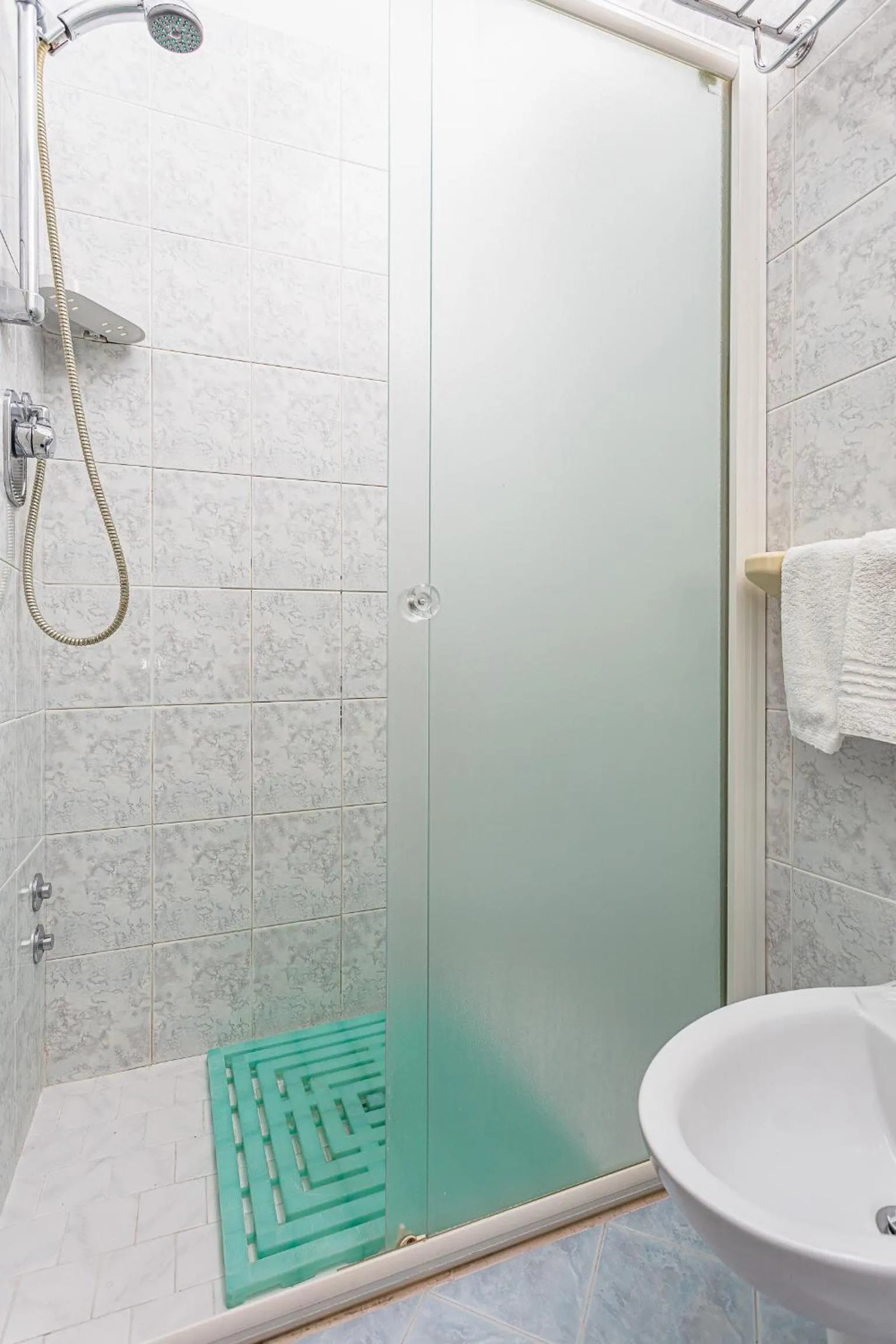 Shower in Little Hotel