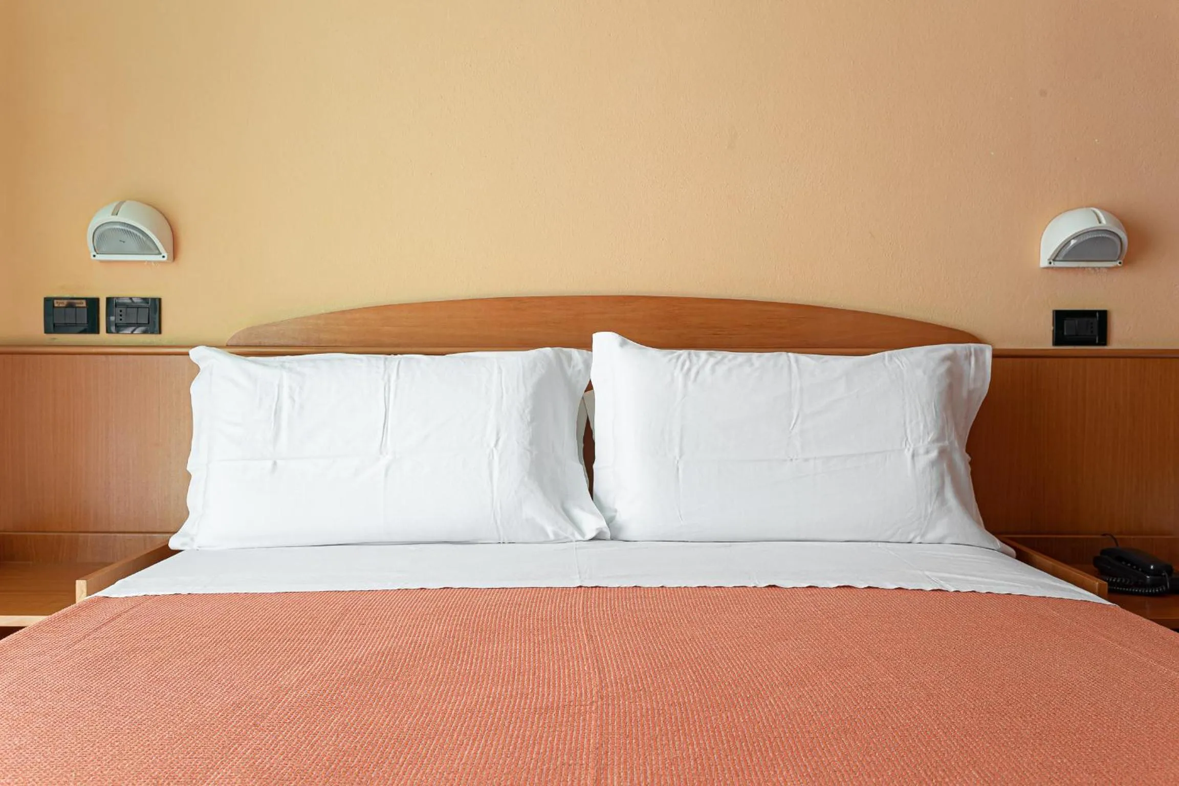 Bedroom, Bed in Little Hotel