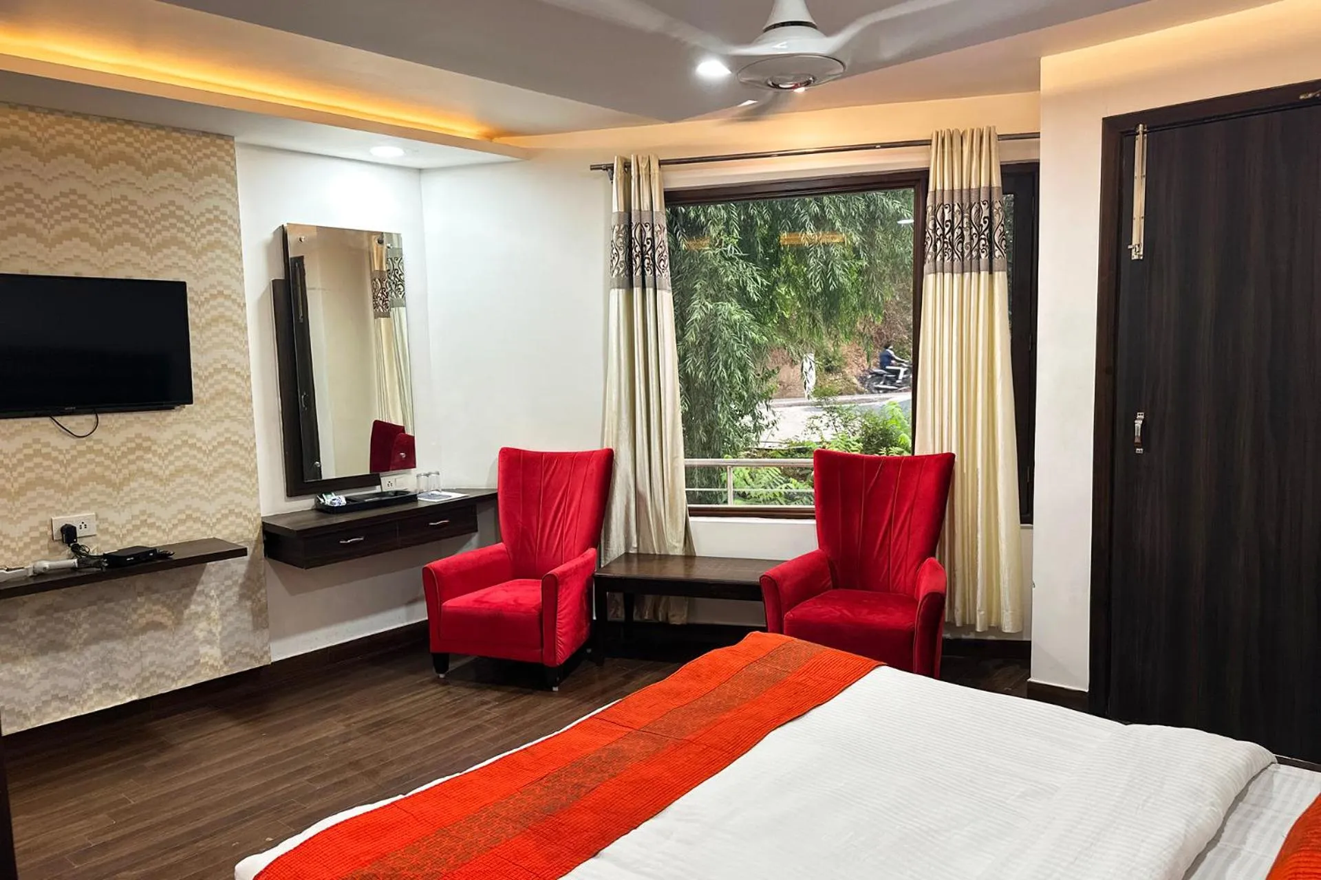 Bed in The Hoften Blue Magnets, Dalhousie