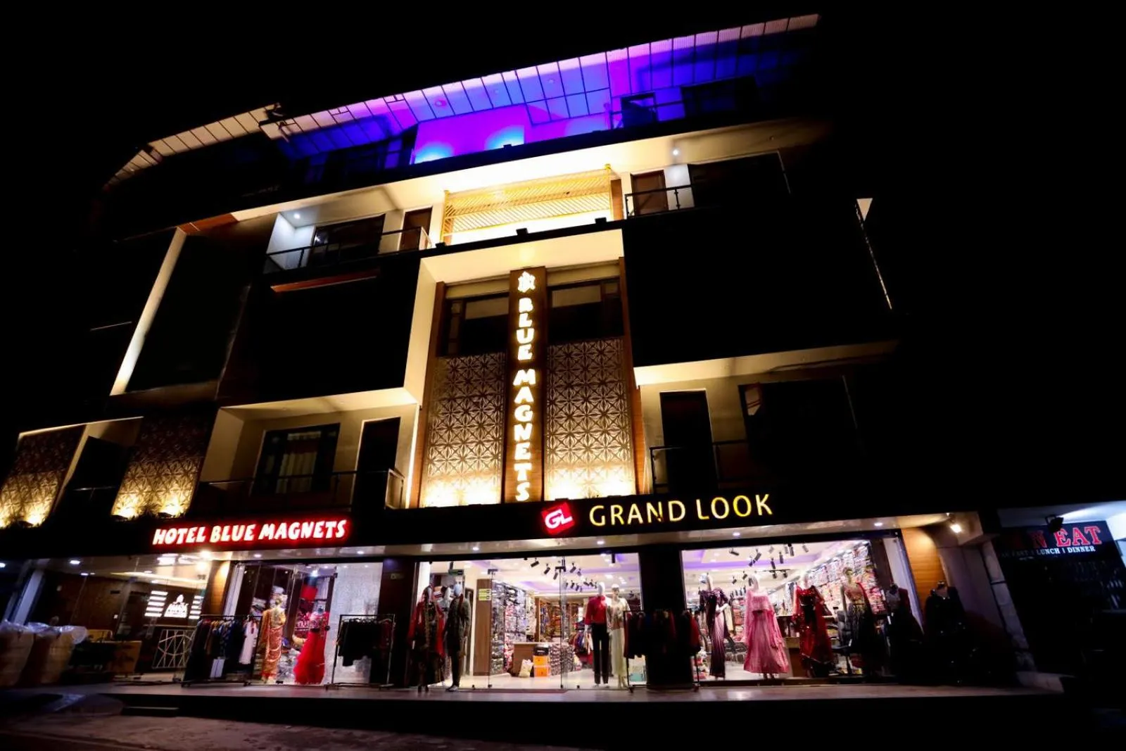 Property building in The Hoften Blue Magnets, Dalhousie