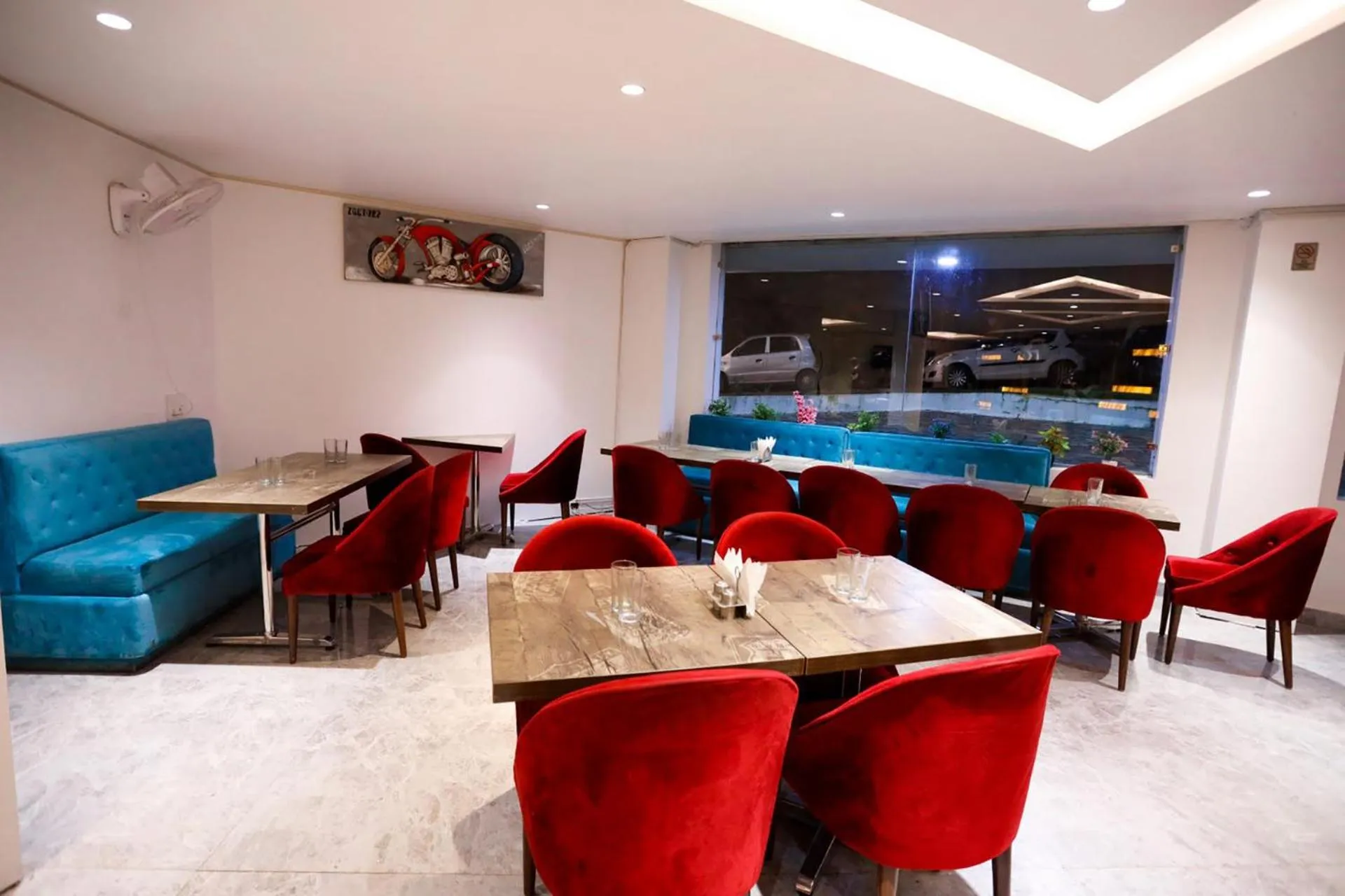 The Hoften Blue Magnets, Dalhousie